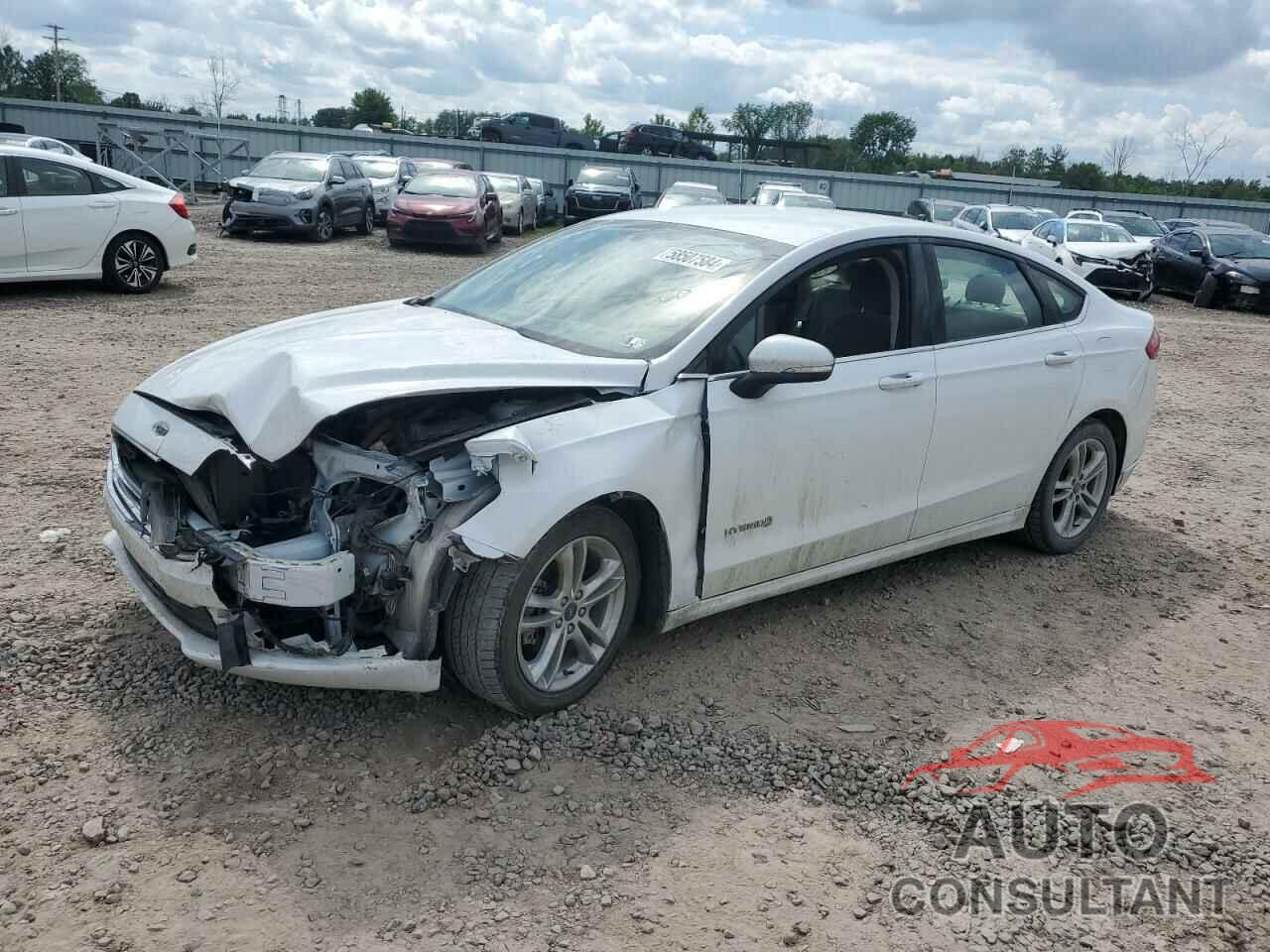 FORD FUSION 2018 - 3FA6P0LU6JR172884