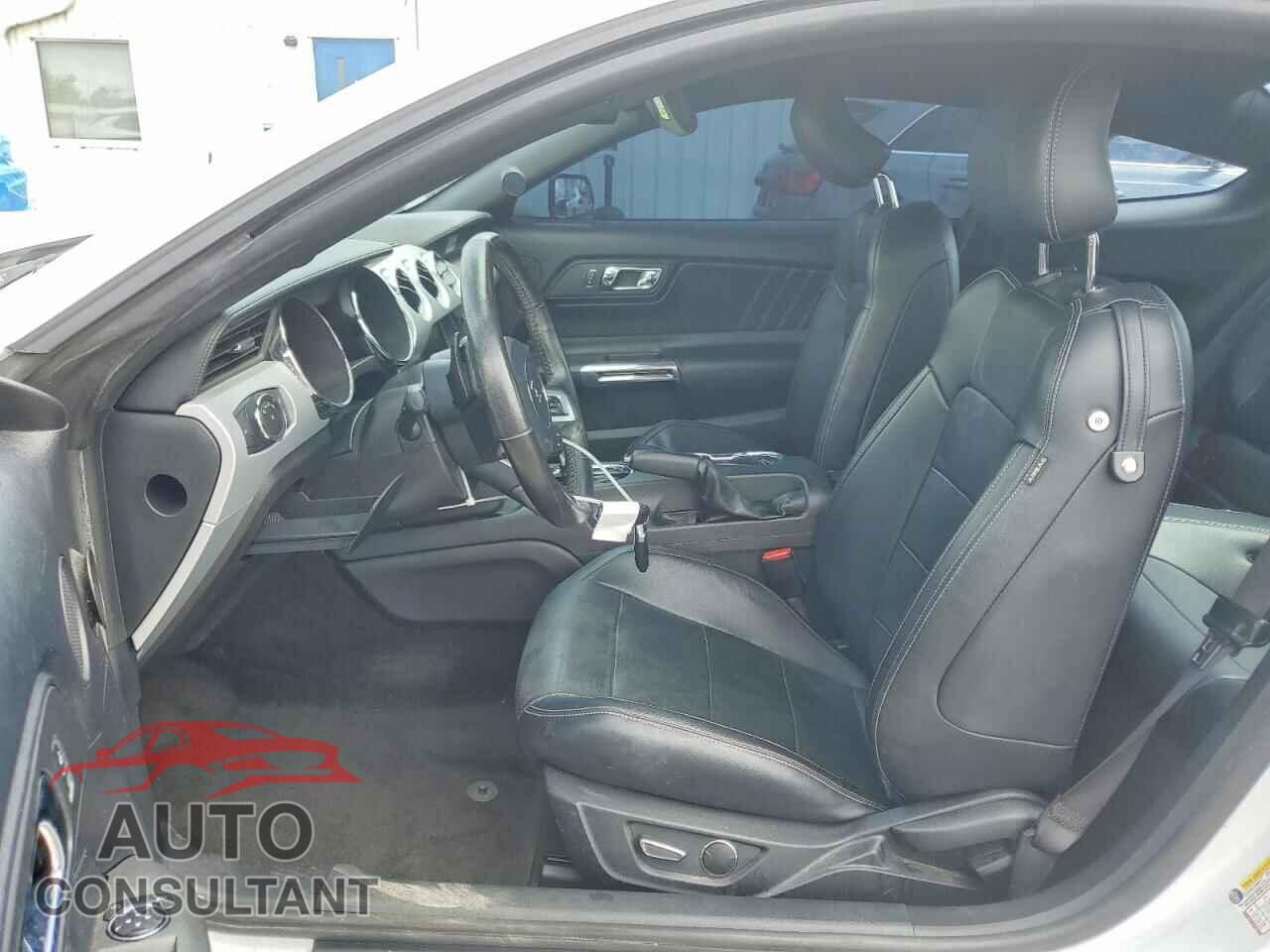 FORD MUSTANG 2015 - 1FA6P8TH9F5400551