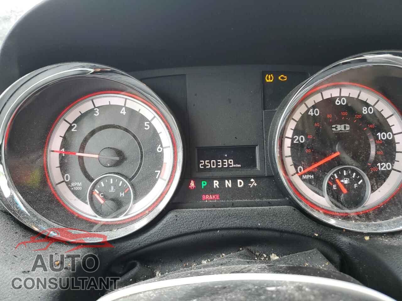 DODGE CARAVAN 2014 - 2C4RDGBG9ER451276