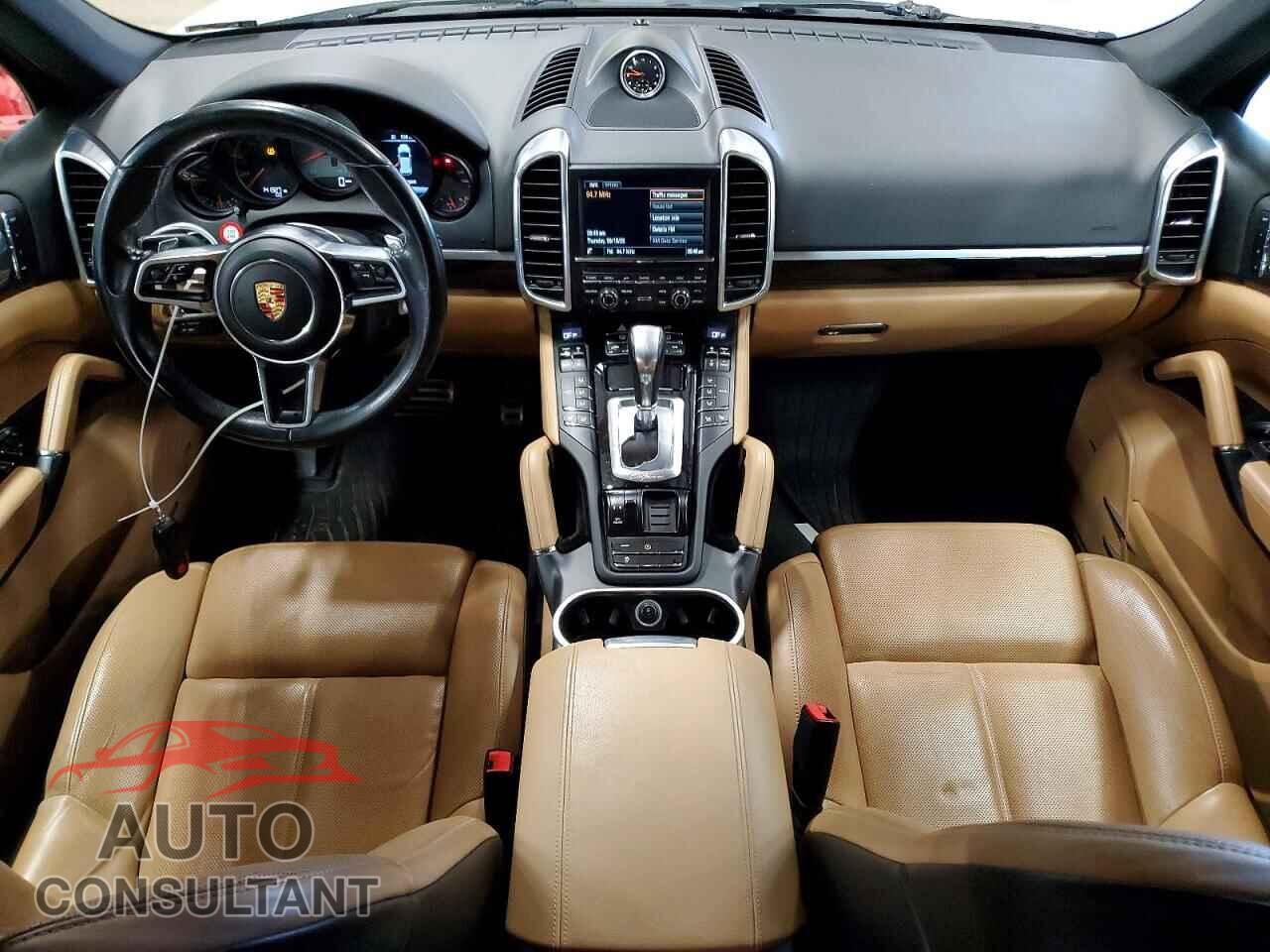 PORSCHE CAYENNE 2015 - WP1AB2A22FLA57445