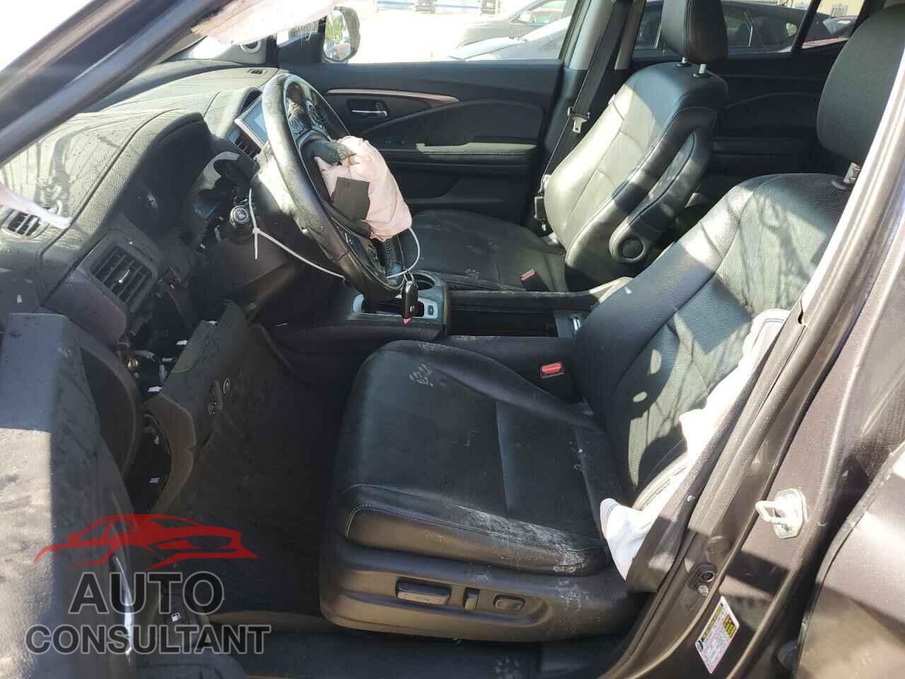 HONDA RIDGELINE 2017 - 5FPYK3F66HB008635