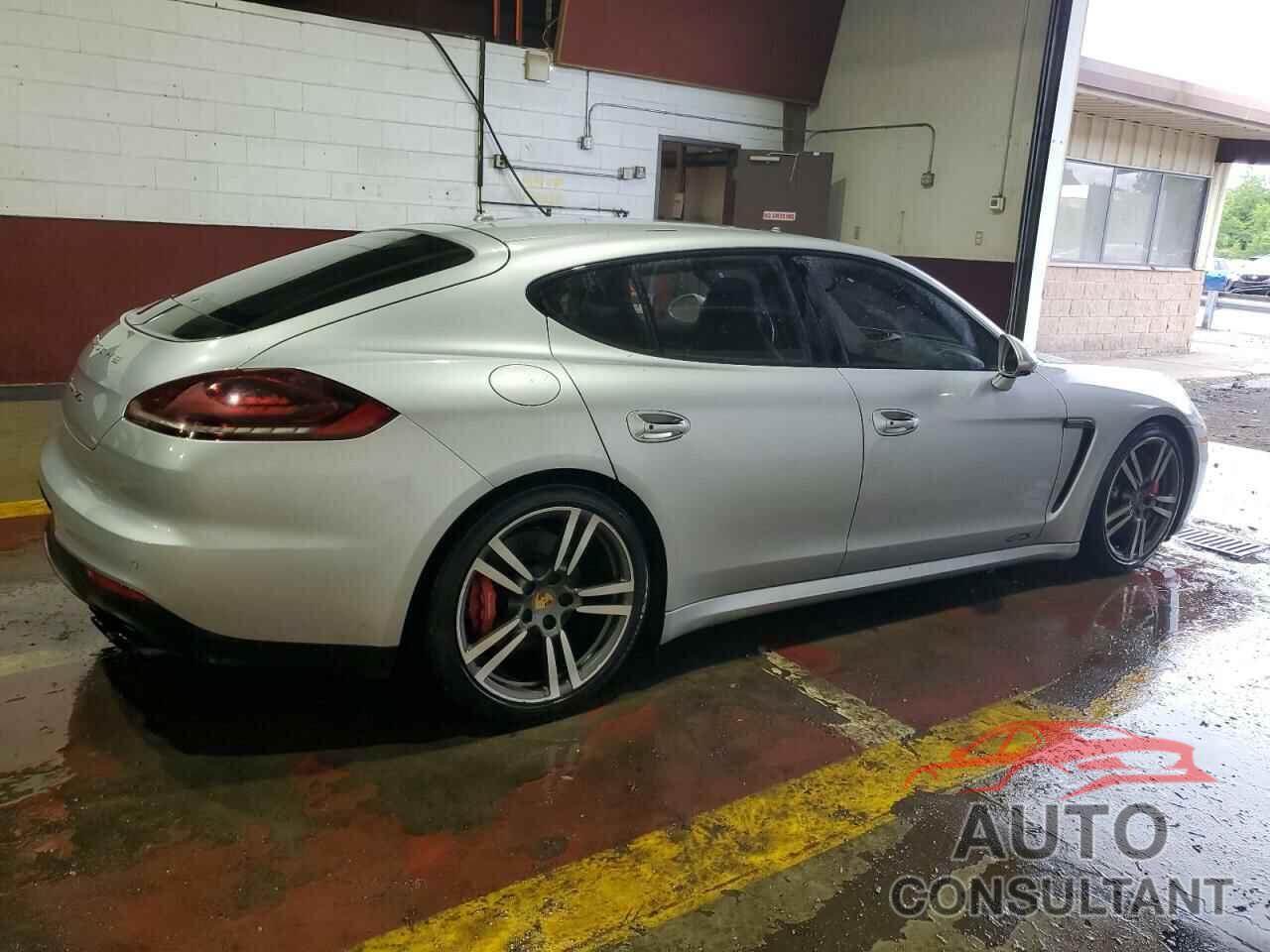 PORSCHE PANAMERA 2015 - WP0AF2A7XFL080196