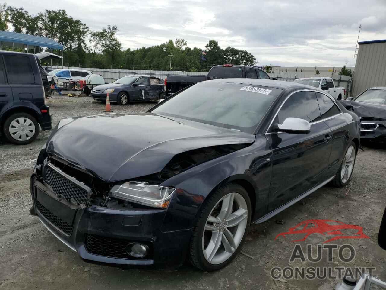 AUDI S5/RS5 2010 - WAUCVAFR1AA040025