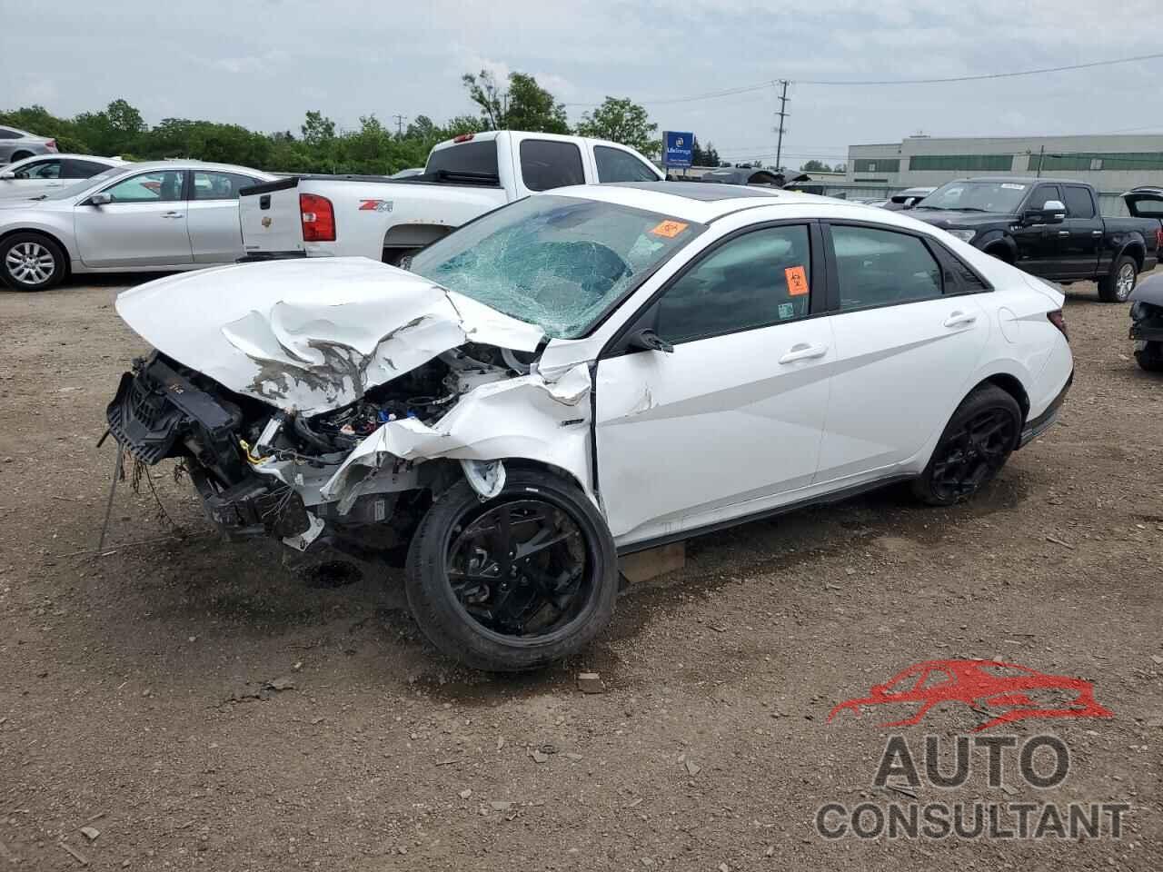 HYUNDAI ELANTRA 2024 - KMHLR4DF1RU820954