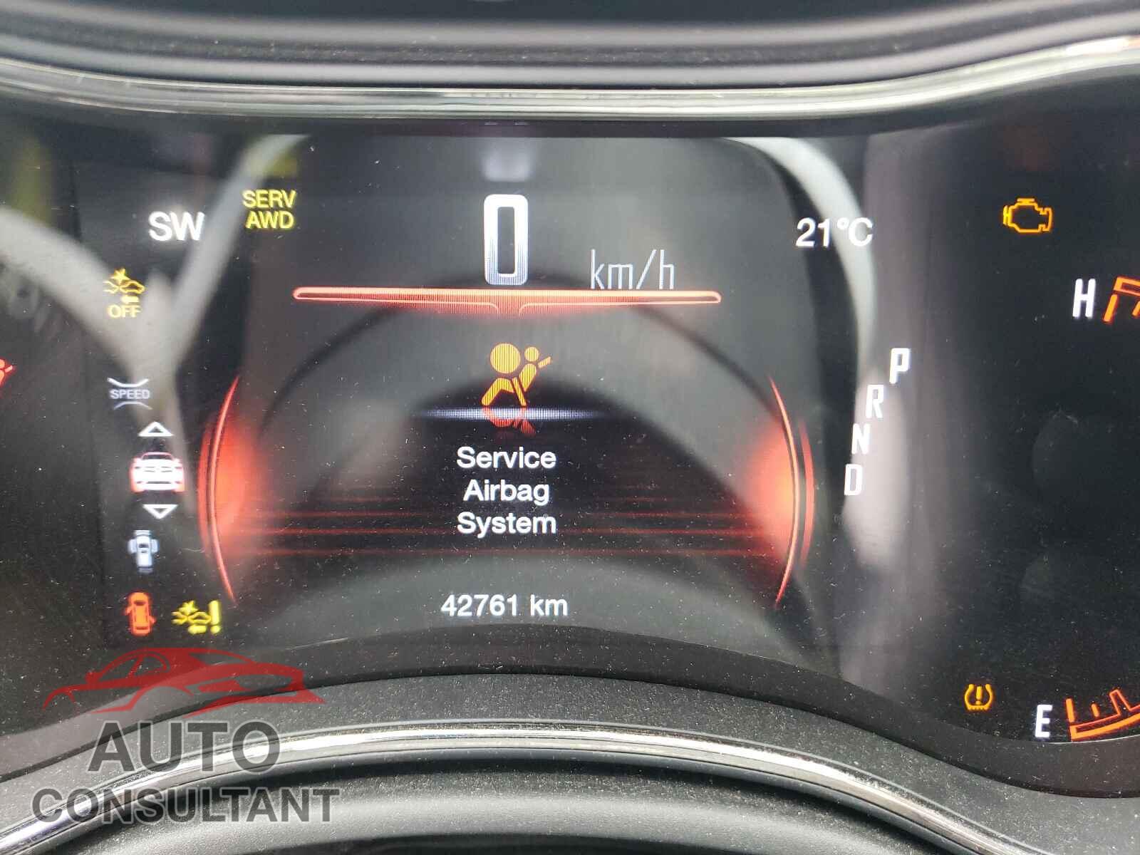 DODGE DURANGO 2018 - 1C4SDJDT4JC313785