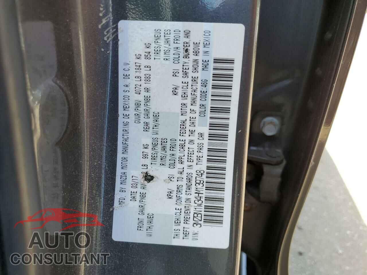 MAZDA 3 2017 - 3MZBN1W34HM139748