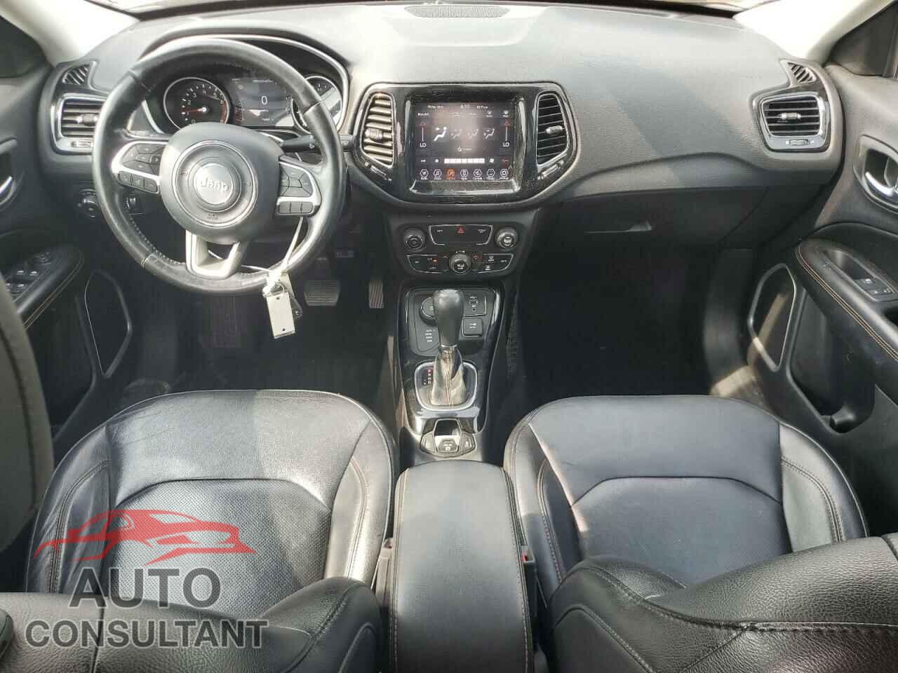 JEEP COMPASS 2020 - 3C4NJDCB2LT134989