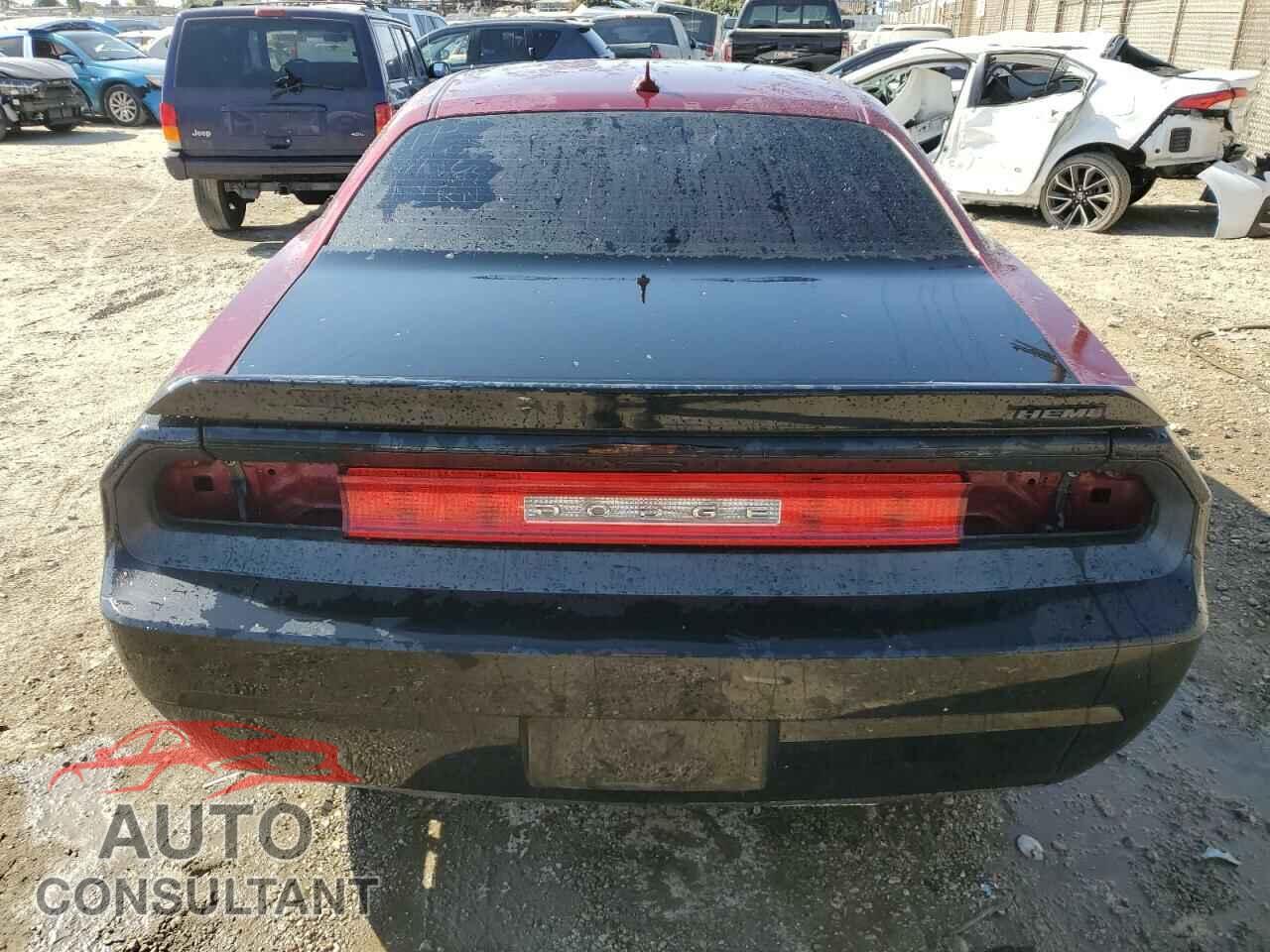 DODGE CHALLENGER 2019 - 2C3CDZFJ2KH747575