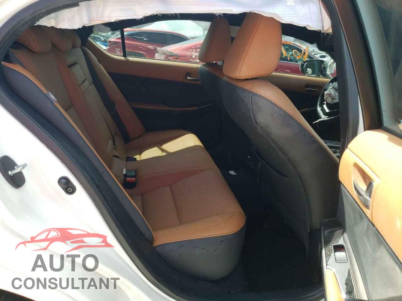 LEXUS IS 2021 - JTHAA1D21M5113417