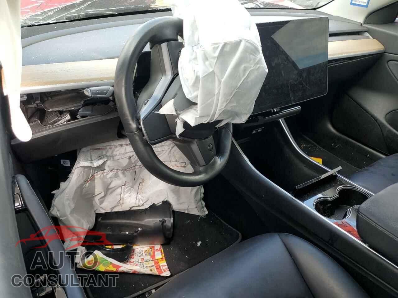 TESLA MODEL 3 2018 - 5YJ3E1EAXJF016800
