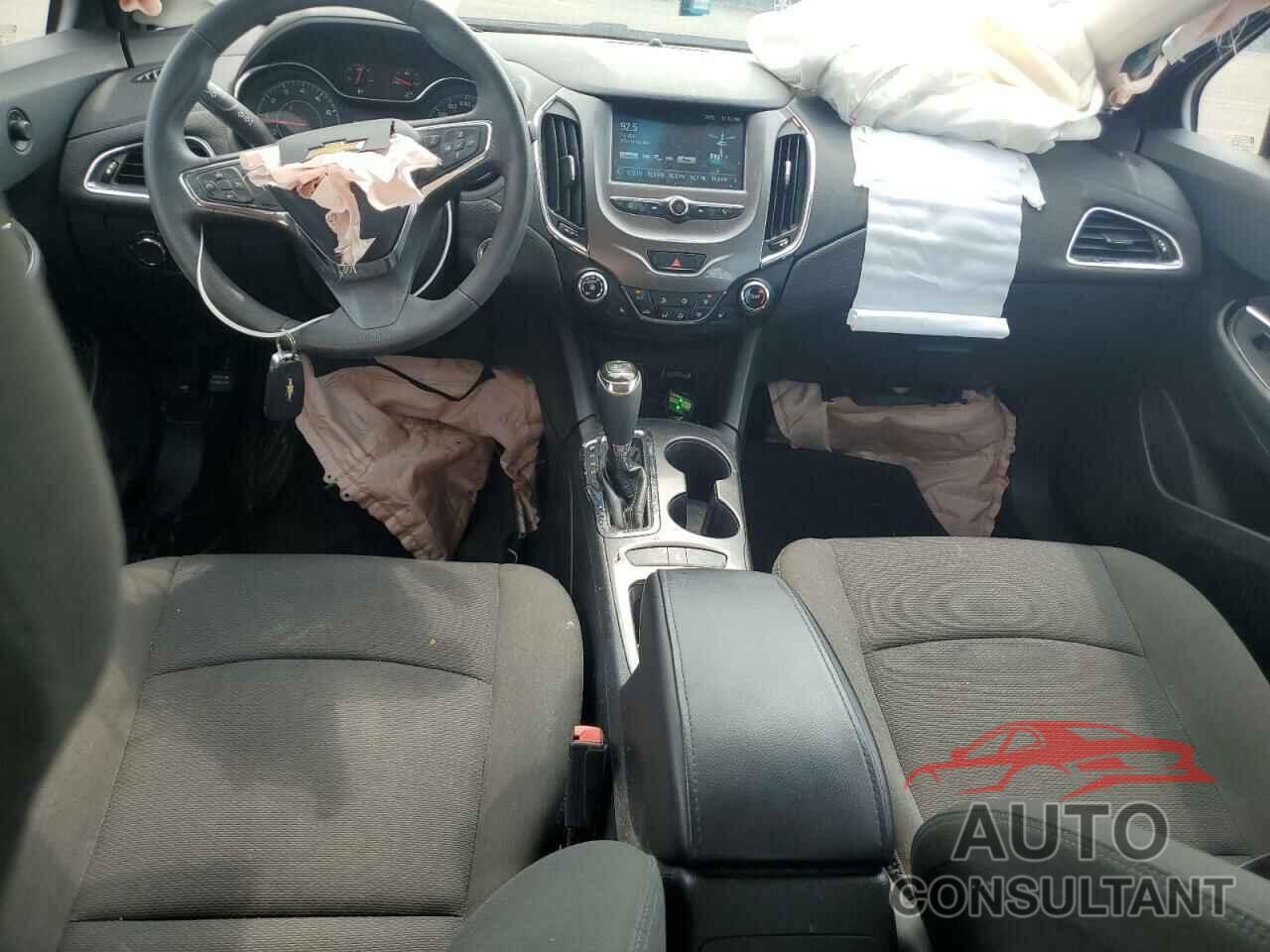 CHEVROLET CRUZE 2017 - 3G1BE5SM9HS562872