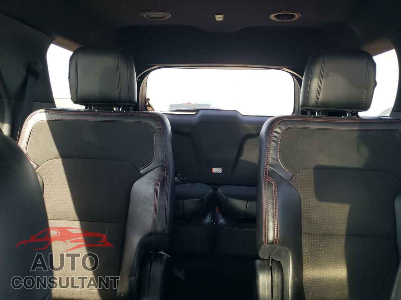 FORD EXPLORER 2018 - 1FM5K7D85JGB88351