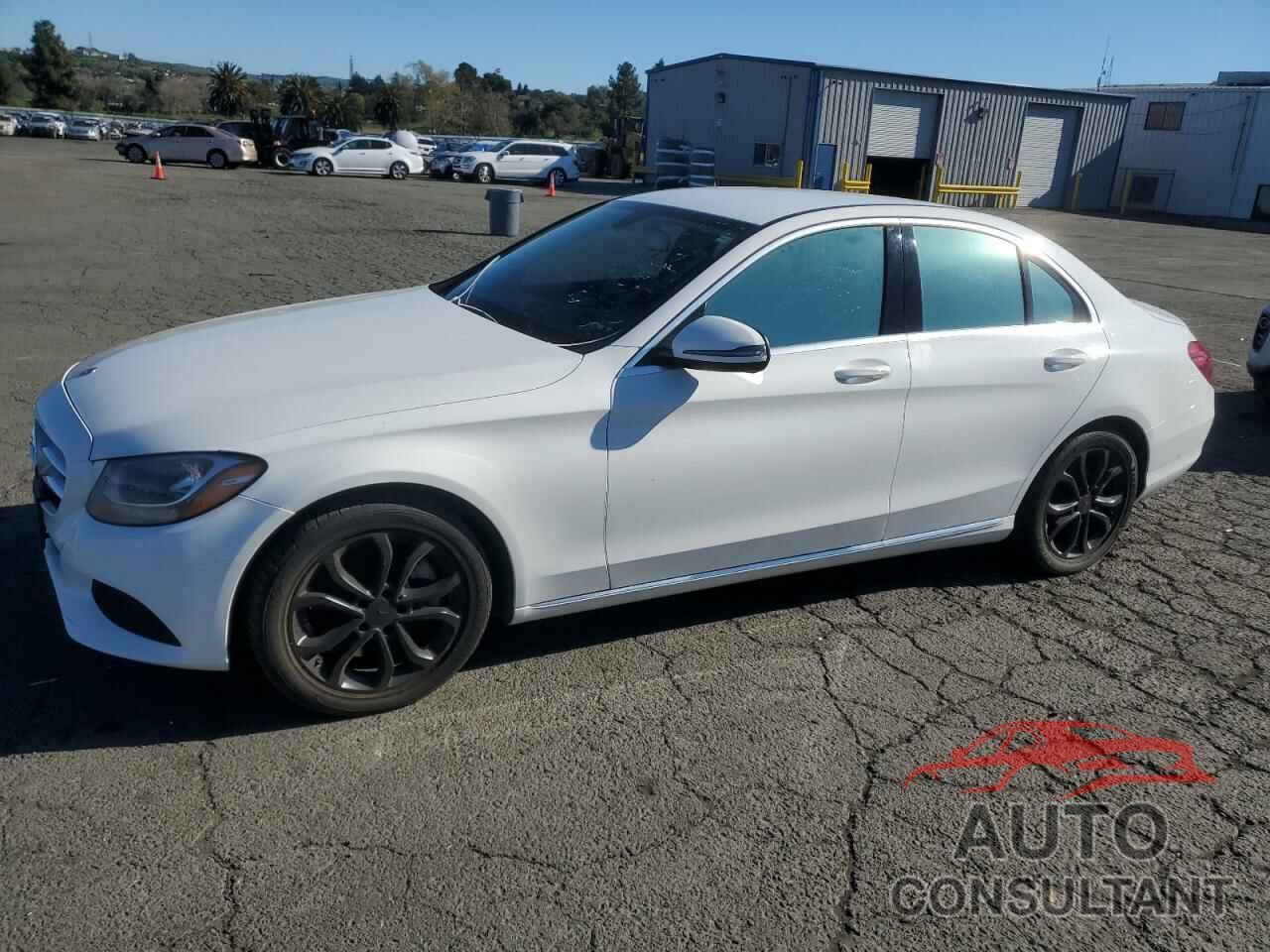 MERCEDES-BENZ C-CLASS 2016 - 55SWF4JB8GU161920