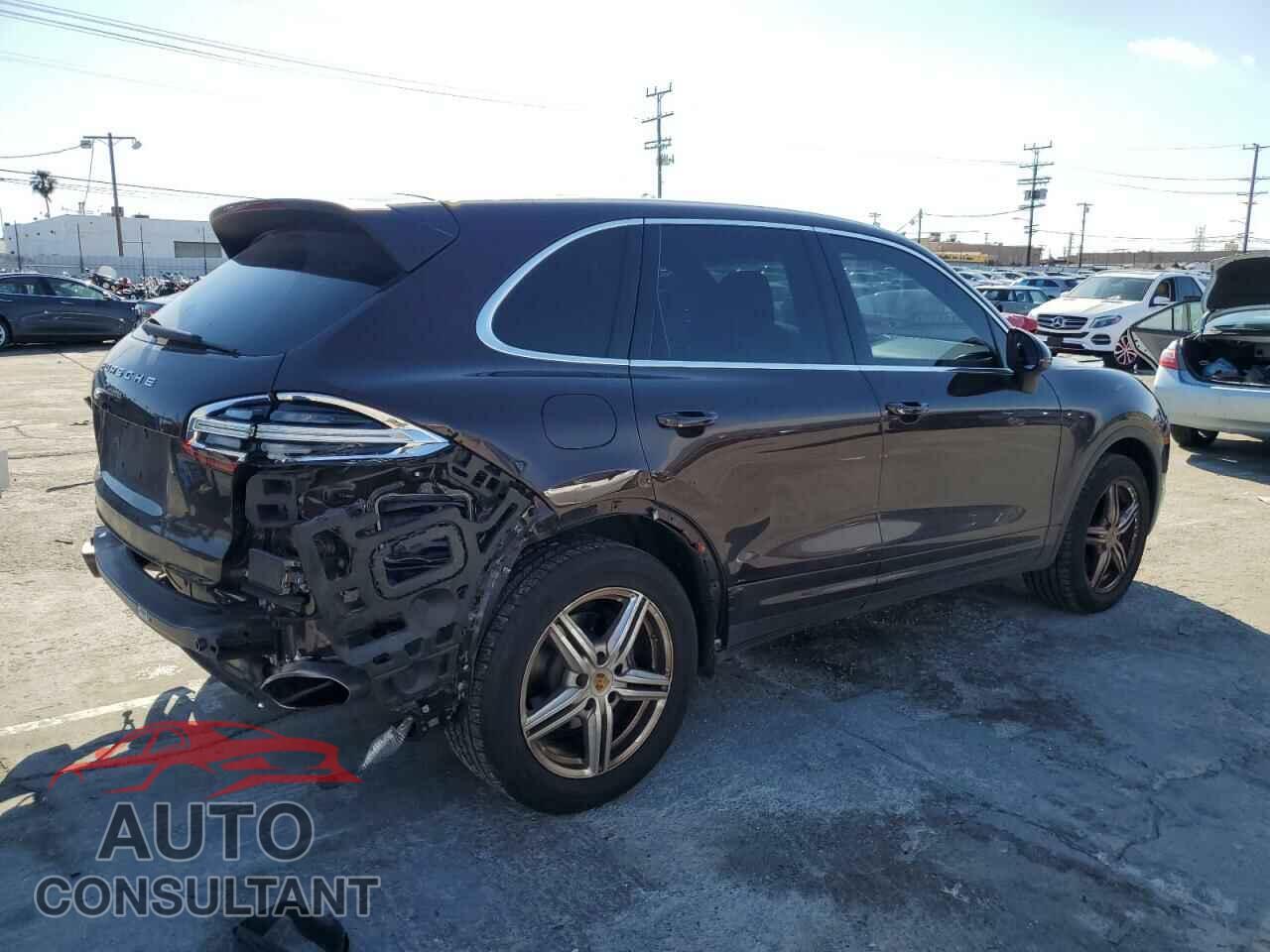 PORSCHE CAYENNE 2016 - WP1AA2A2XGKA13056