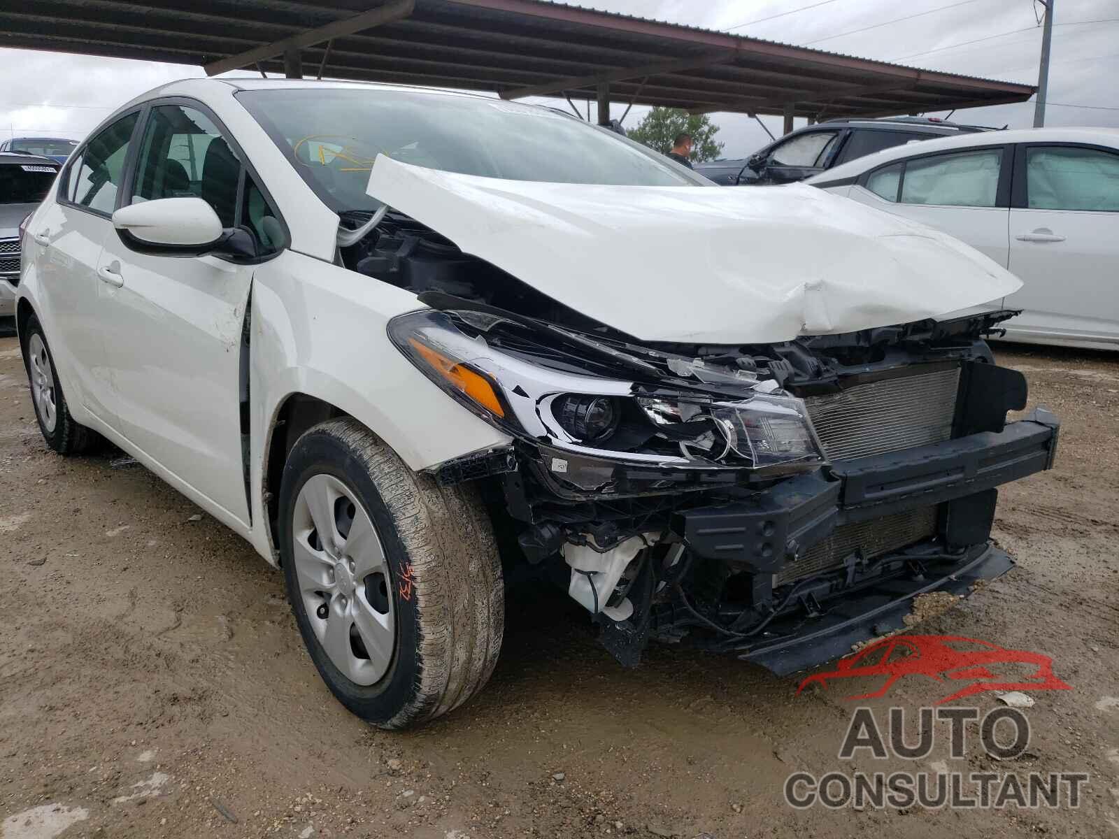 KIA FORTE 2018 - 3KPFK4A71JE214186