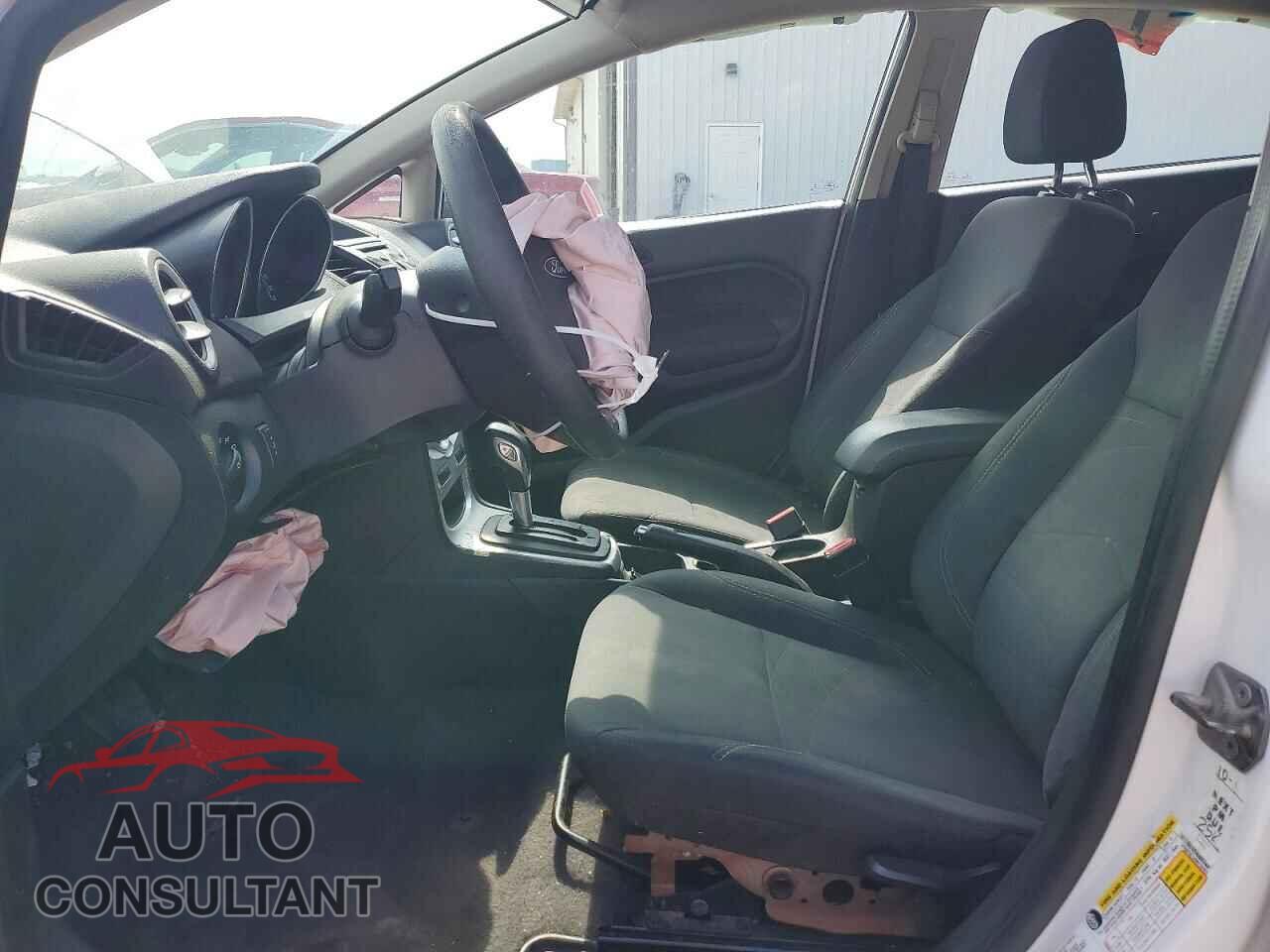 FORD FIESTA 2019 - 3FADP4EJ2KM155483