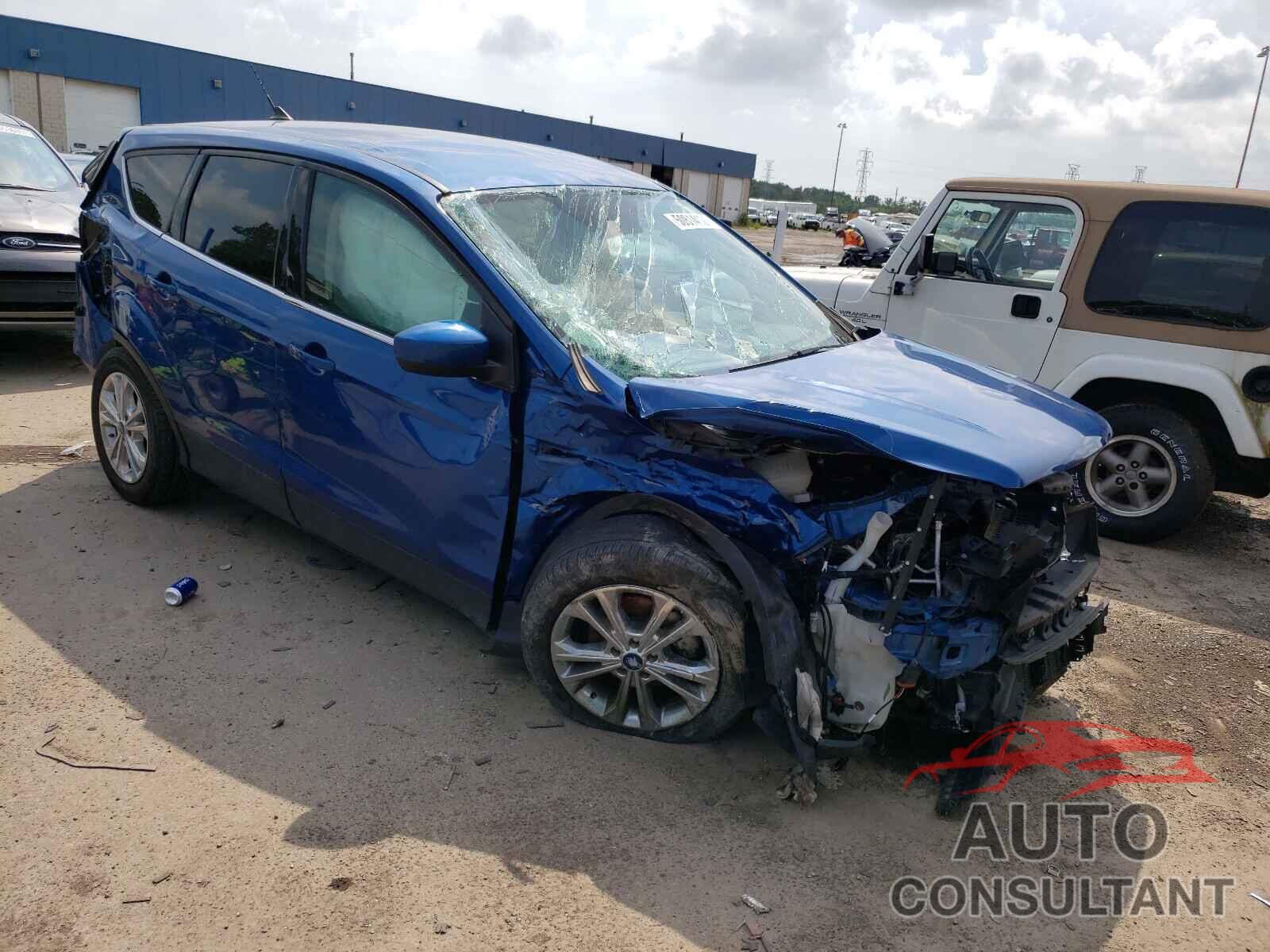 FORD ESCAPE 2019 - 1FMCU0GD0KUB08975