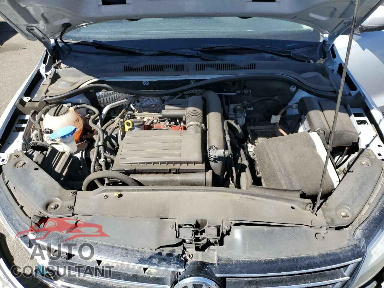 VOLKSWAGEN JETTA 2017 - 3VW2B7AJ9HM347934