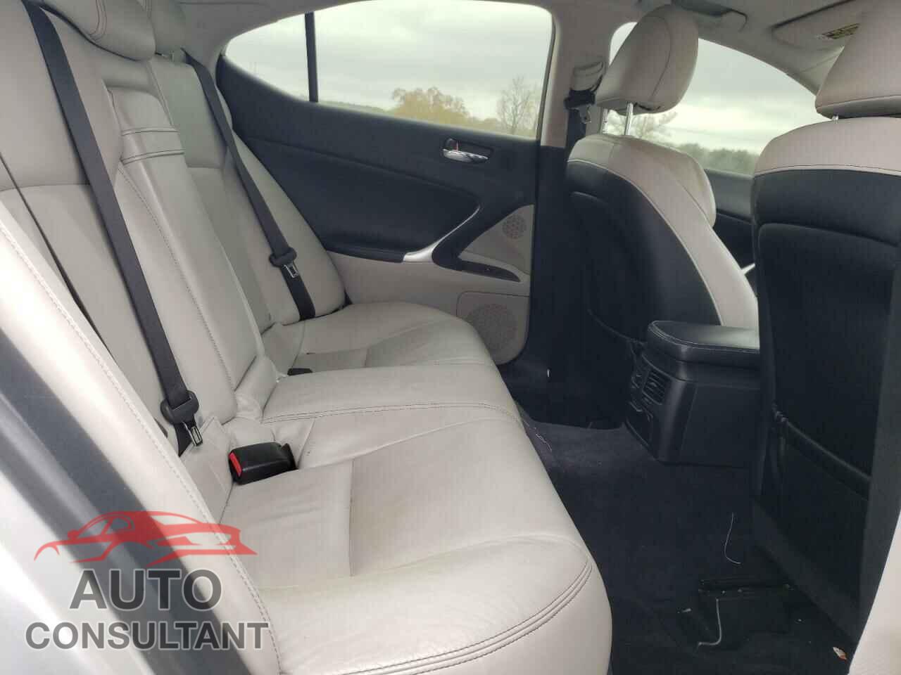 LEXUS IS 2010 - JTHBF5C29A5115149
