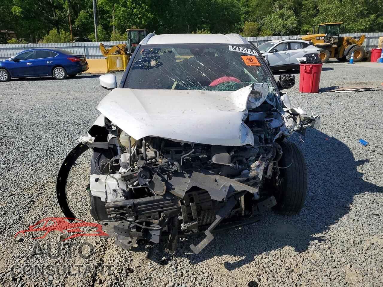 NISSAN KICKS 2020 - 3N1CP5CV3LL545701
