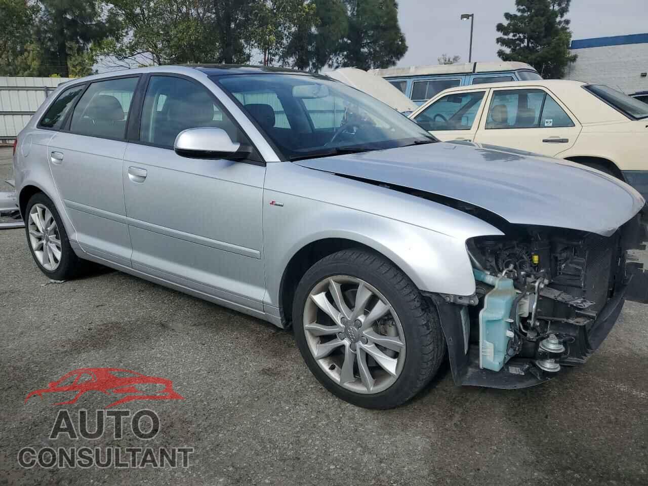 AUDI A3 2012 - WAUBEAFM0CA055148