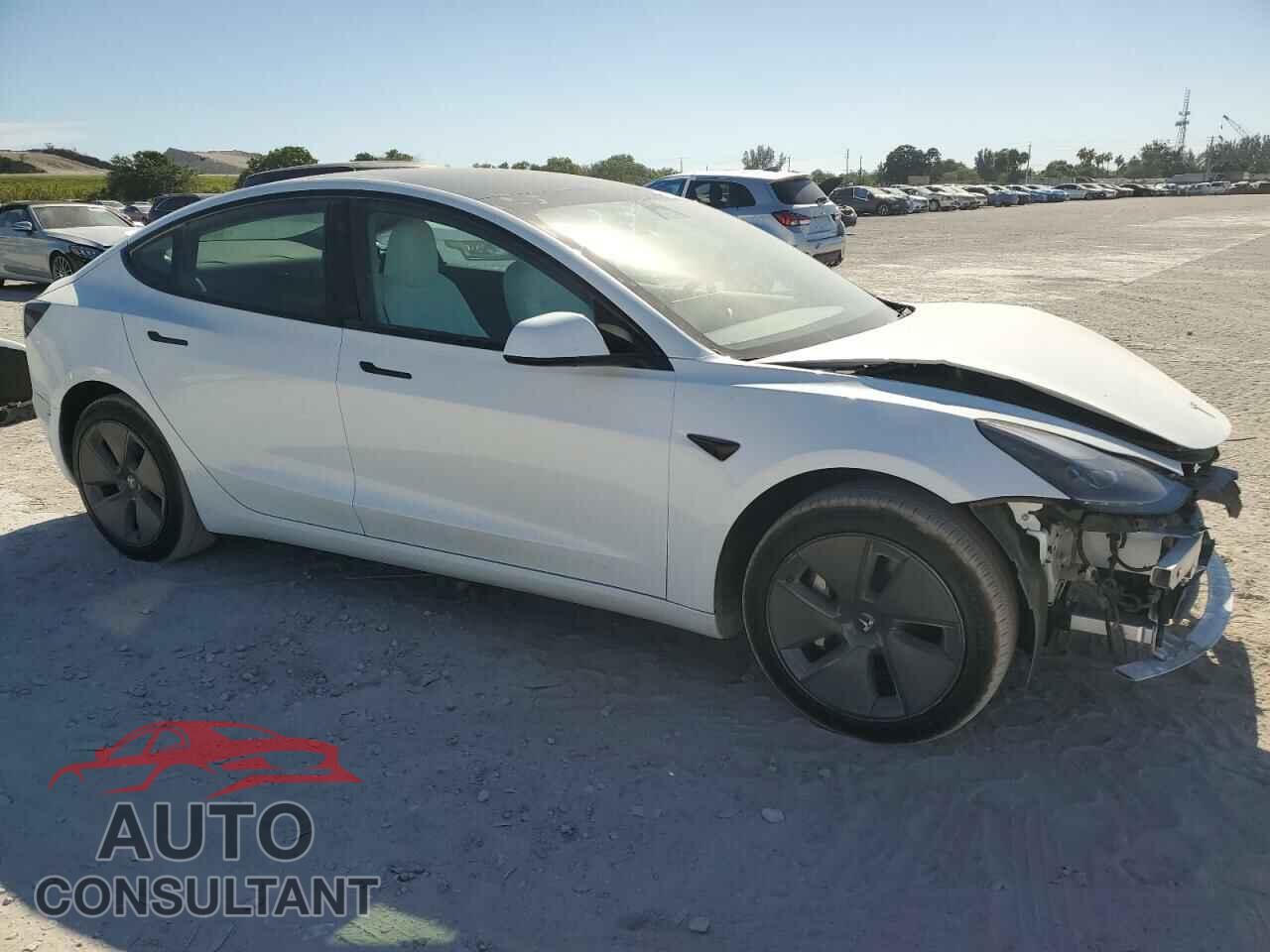 TESLA MODEL 3 2023 - 5YJ3E1EA9PF555000