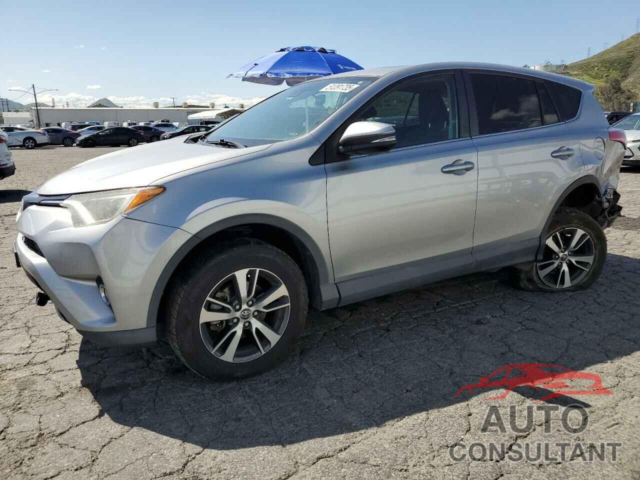 TOYOTA RAV4 2018 - 2T3WFREV6JW411336