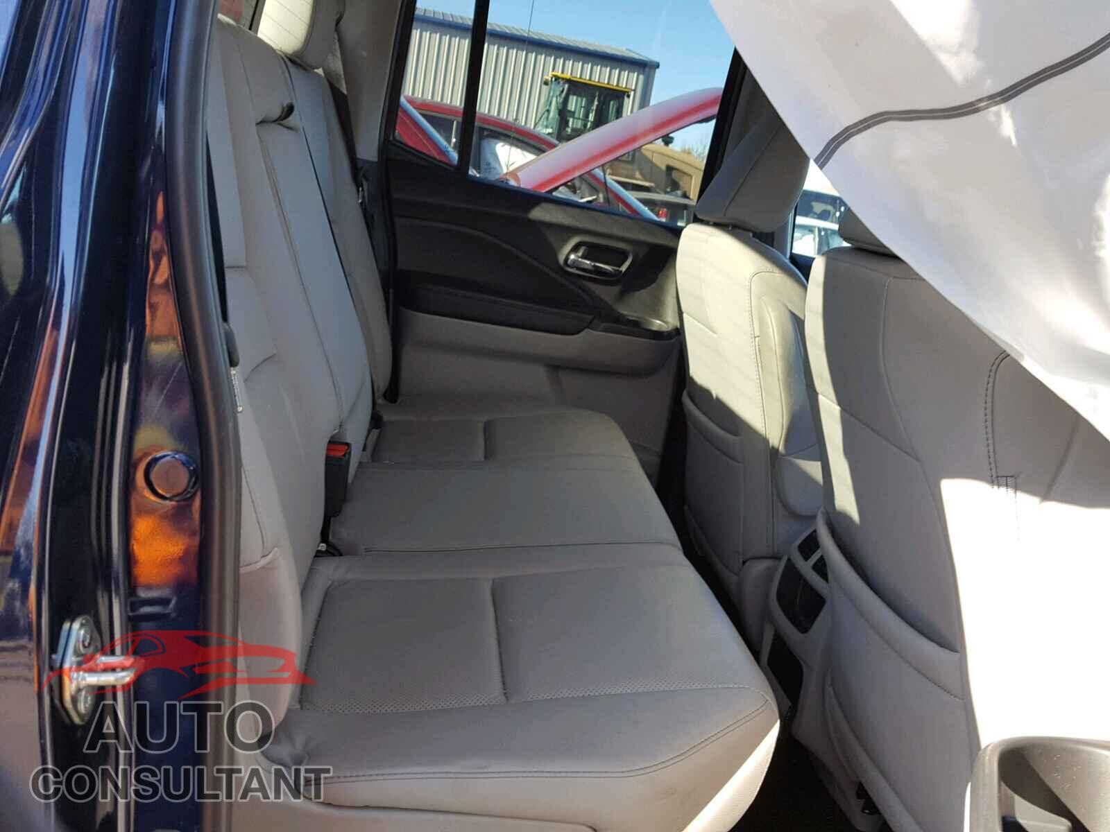 HONDA RIDGELINE 2017 - 5FPYK3F61HB004489