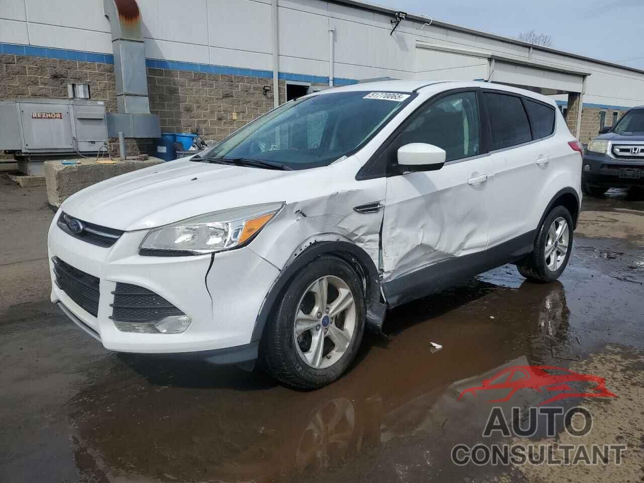 FORD ESCAPE 2015 - 1FMCU9G98FUB86376