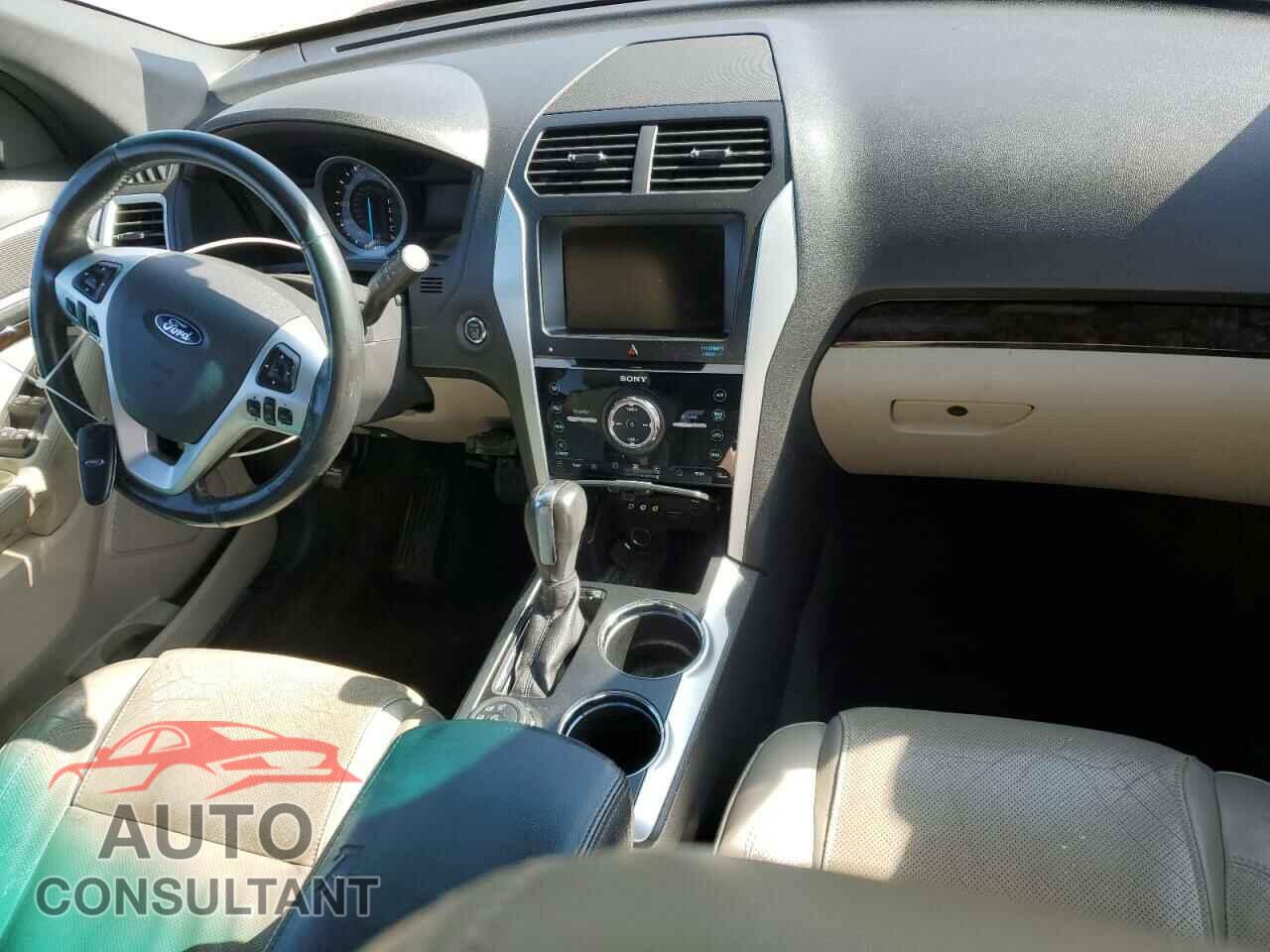 FORD EXPLORER 2011 - 1FMHK8F80BGA14625