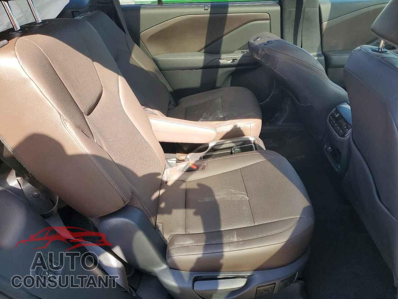 LEXUS UNKNOWN 2026 - 5TDAAAB66TS052551
