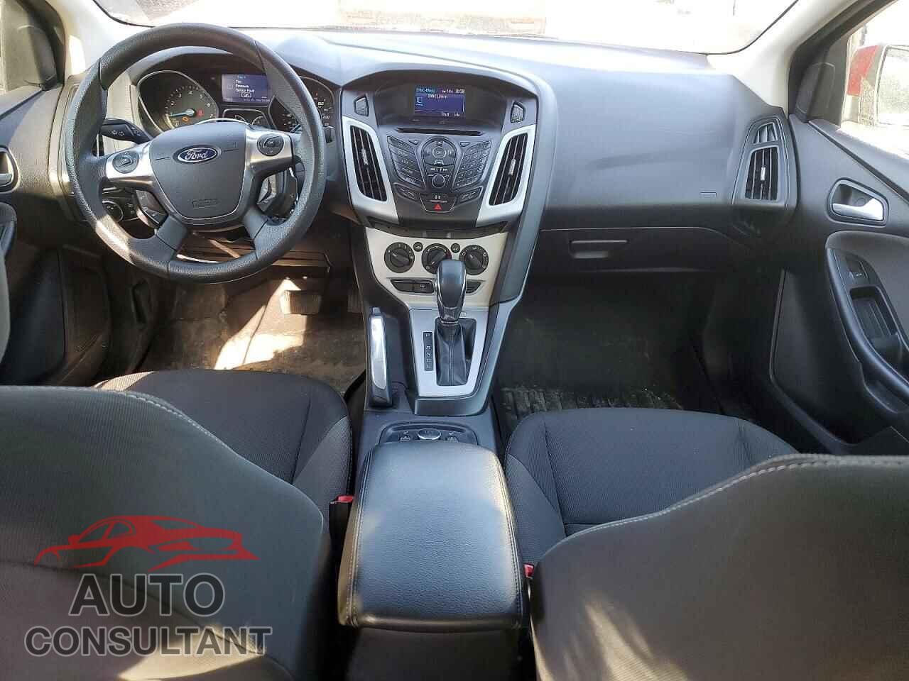FORD FOCUS 2013 - 1FADP3F28DL140640