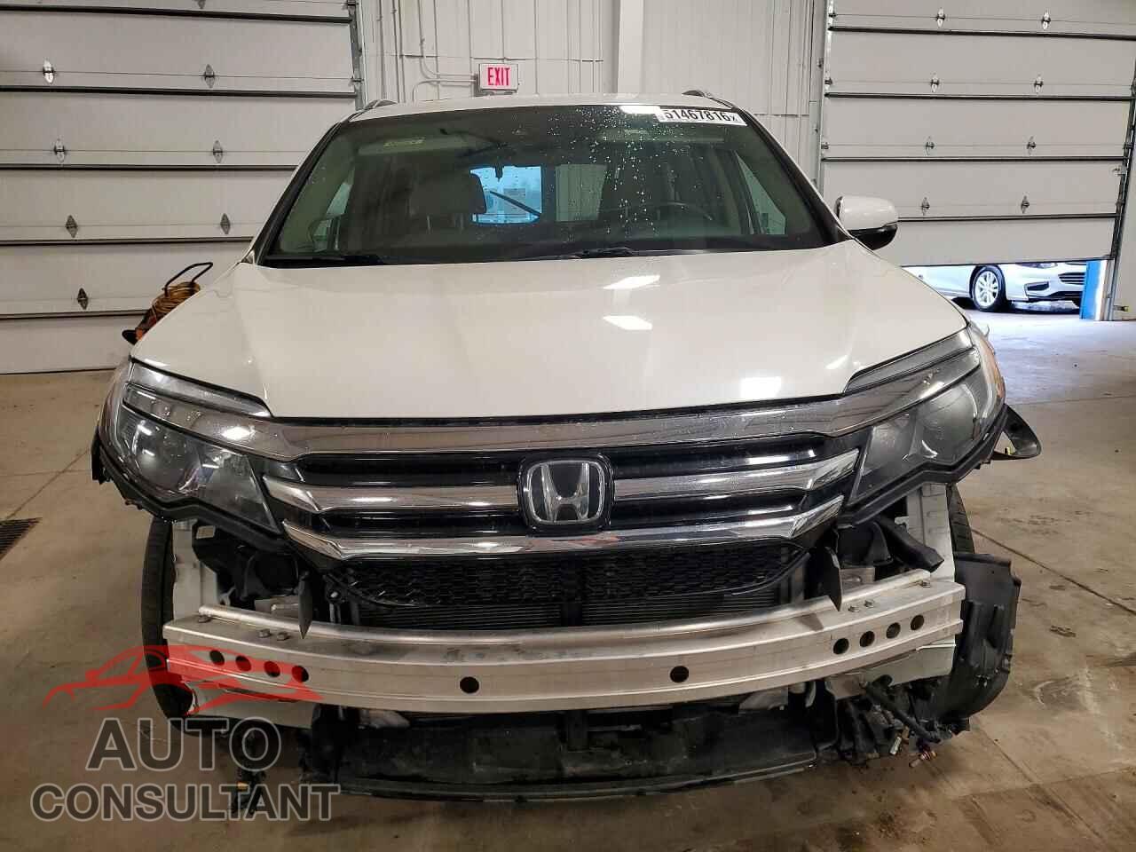 HONDA PILOT 2018 - 5FNYF6H96JB070077