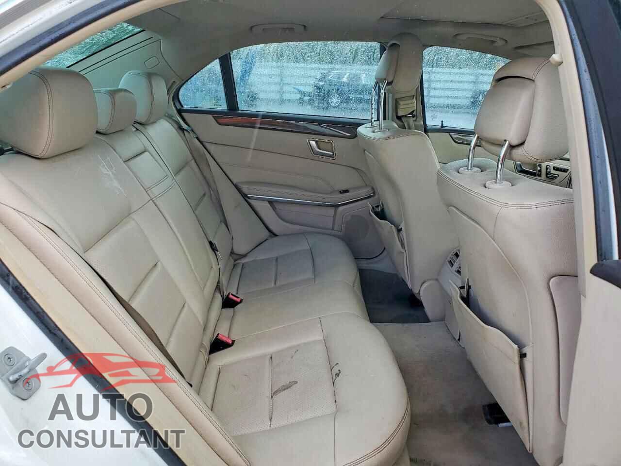 MERCEDES-BENZ E-CLASS 2014 - WDDHF0EB7EA900381