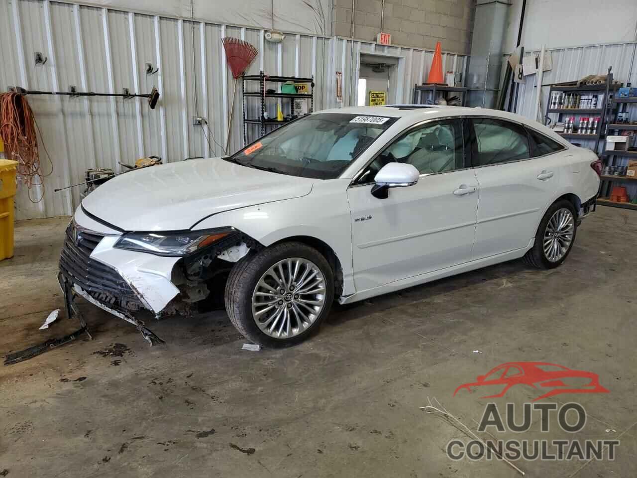 TOYOTA AVALON 2020 - 4T1C21FB1LU012821