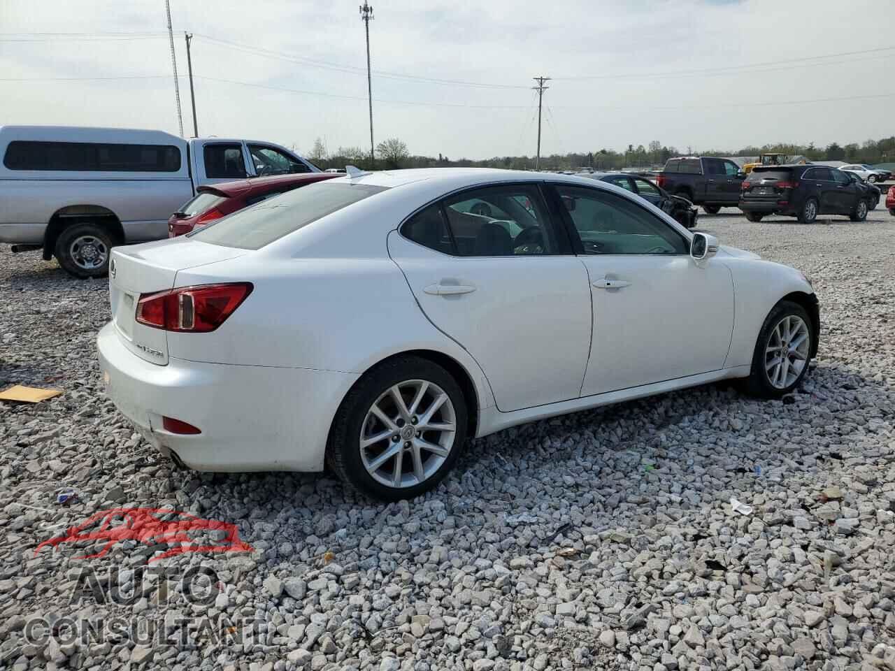LEXUS IS 2012 - JTHCF5C20C5059948