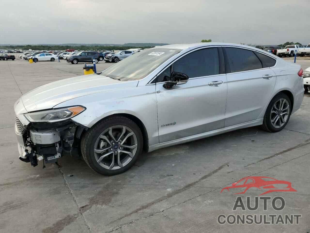 FORD FUSION 2019 - 3FA6P0RU4KR141075