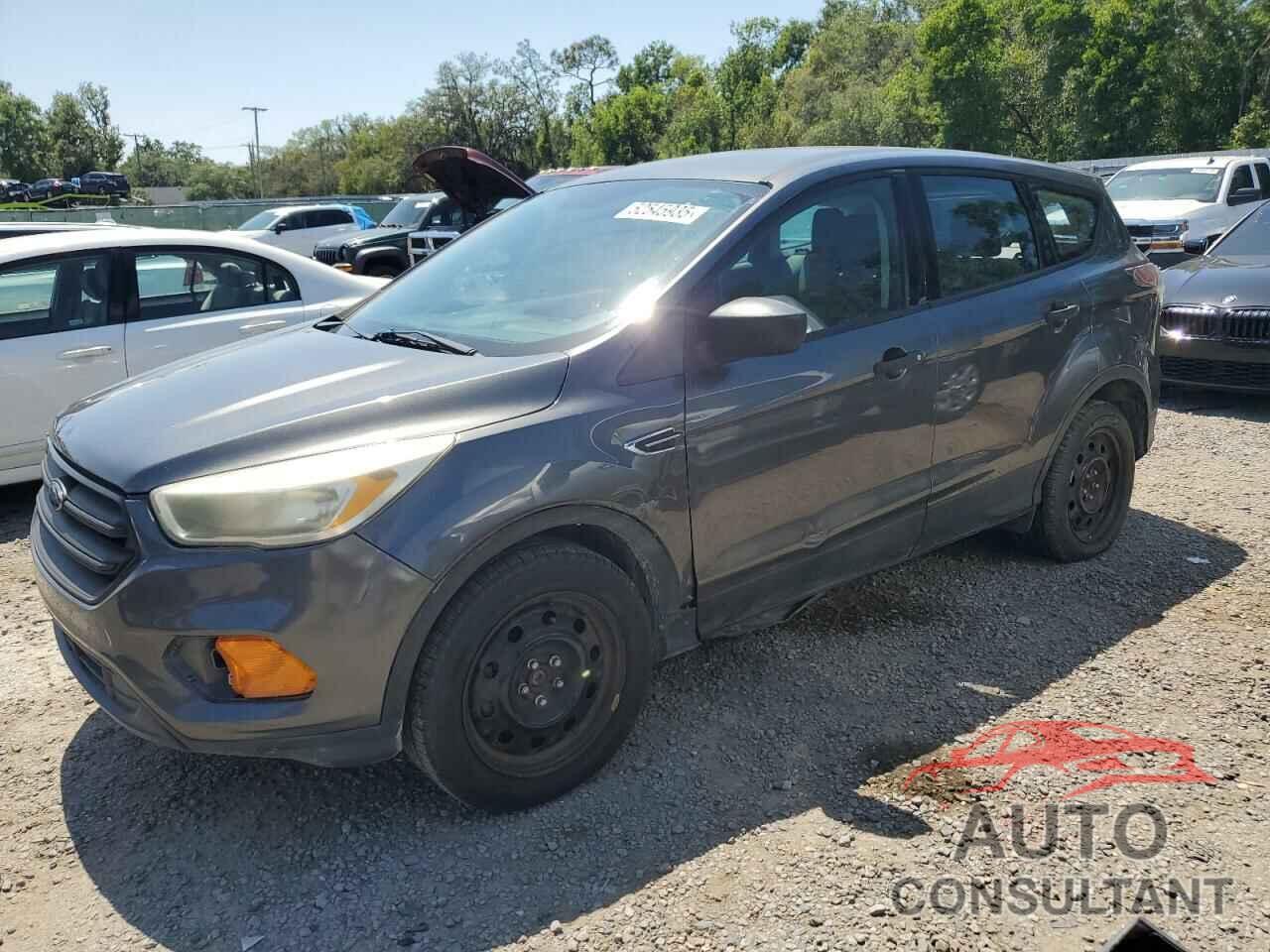 FORD ESCAPE 2017 - 1FMCU0F77HUA20221