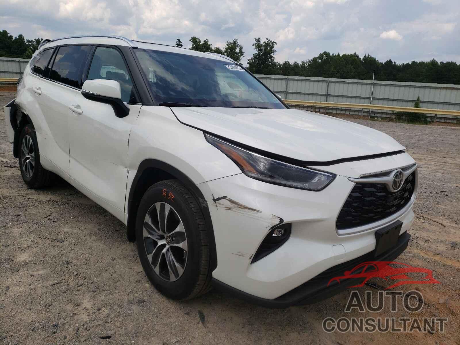 TOYOTA HIGHLANDER 2021 - 5TDGZRBH2MS133356