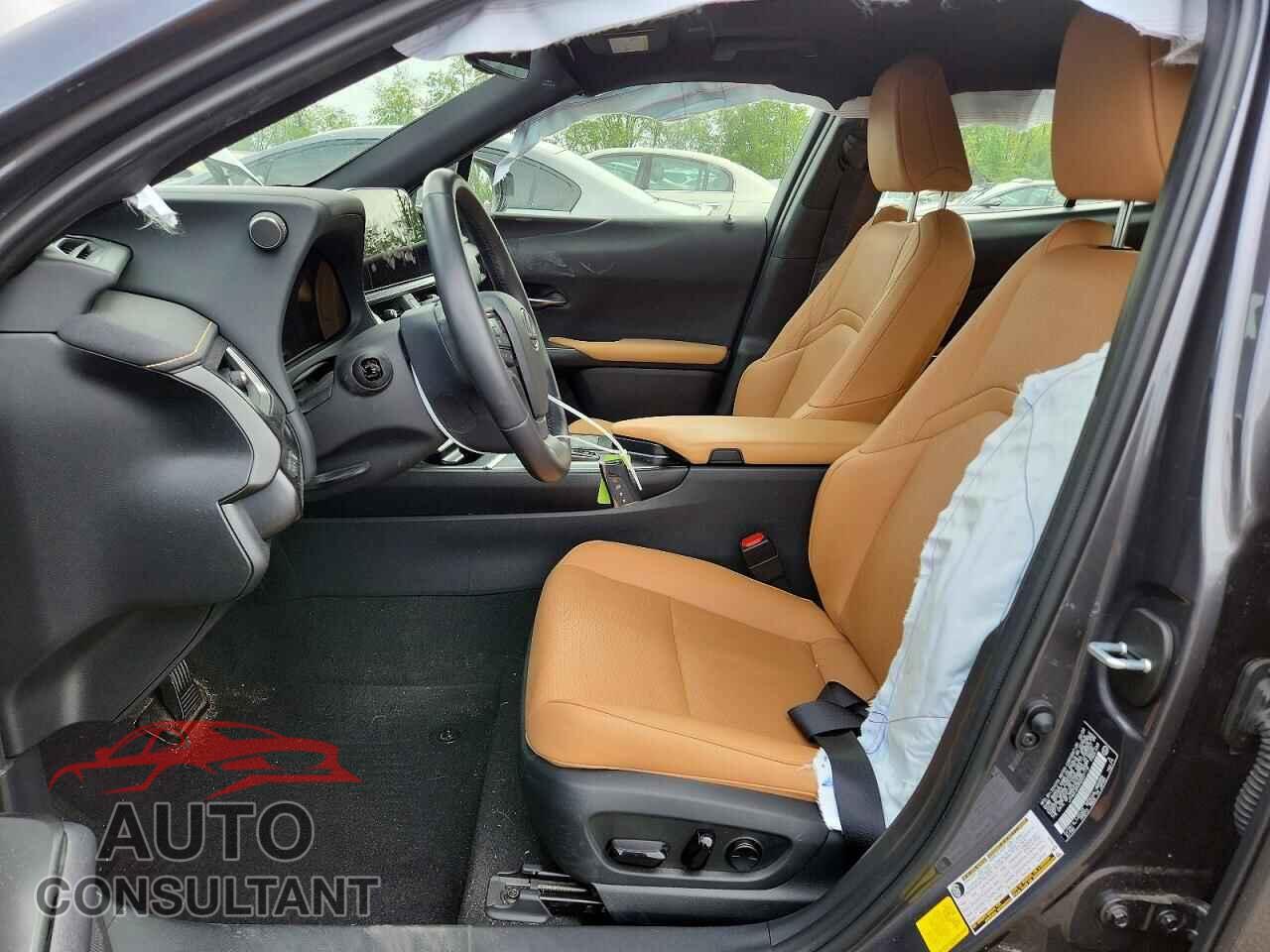 LEXUS UNKNOWN 2025 - JTHUCJDH9S2001118