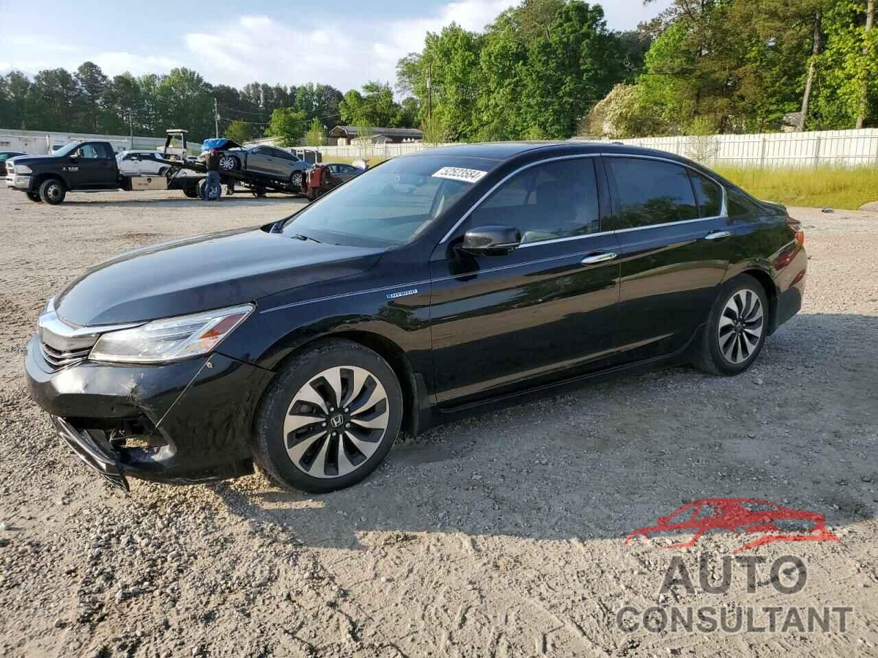 HONDA ACCORD 2017 - JHMCR6F74HC006984