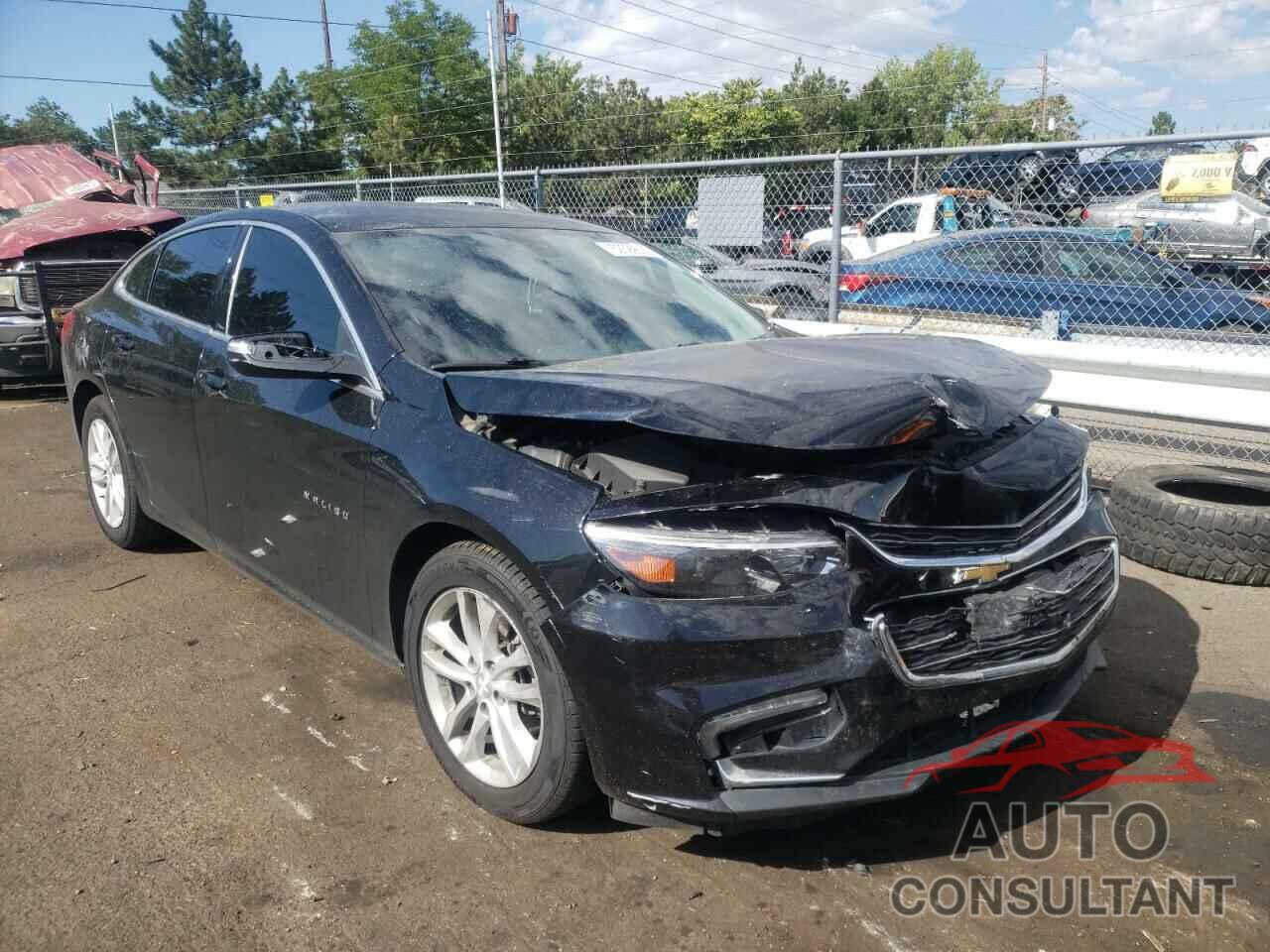 CHEVROLET MALIBU 2017 - 1G1ZE5ST2HF134801