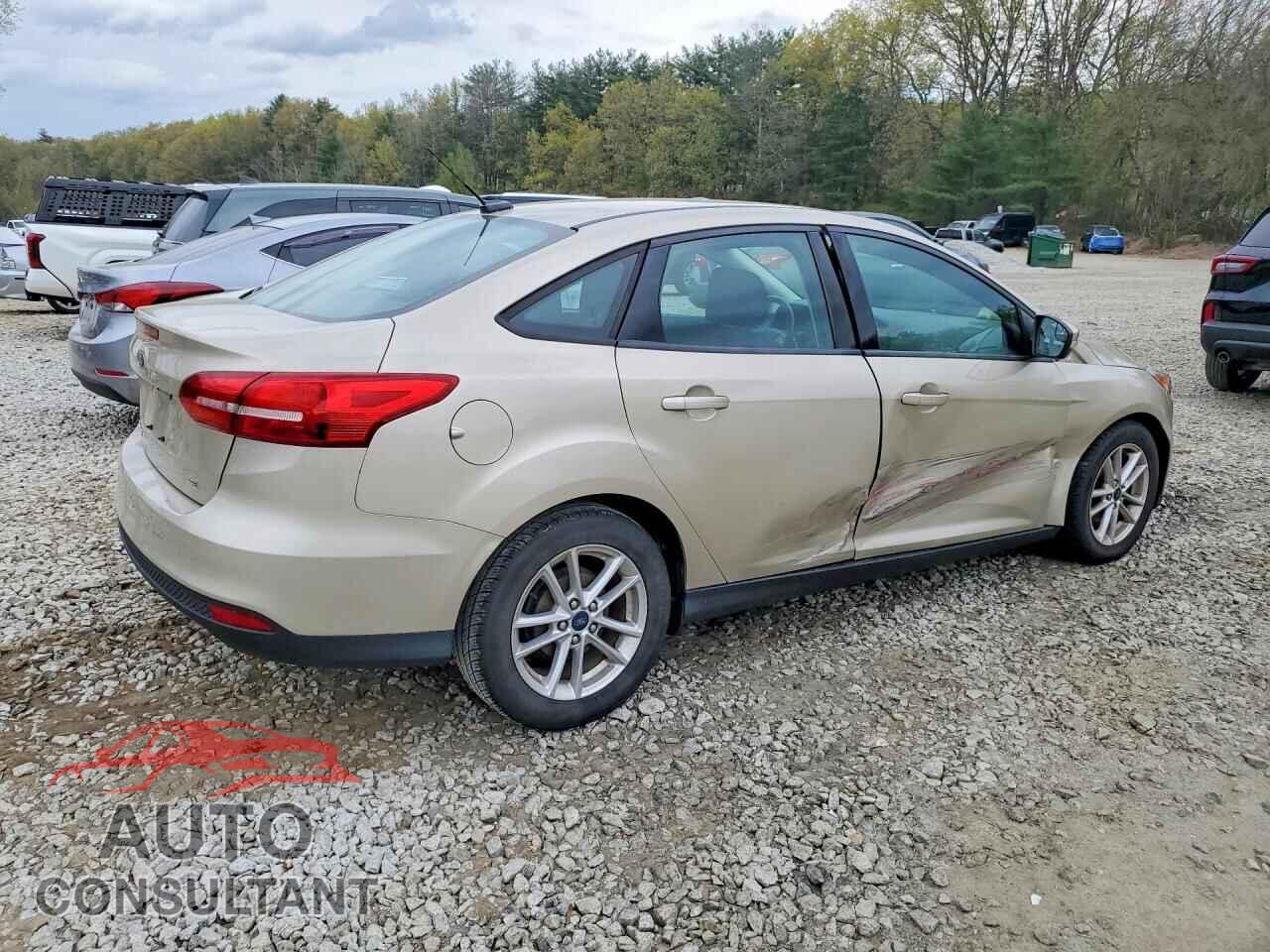 FORD FOCUS 2017 - 1FADP3F24HL207627