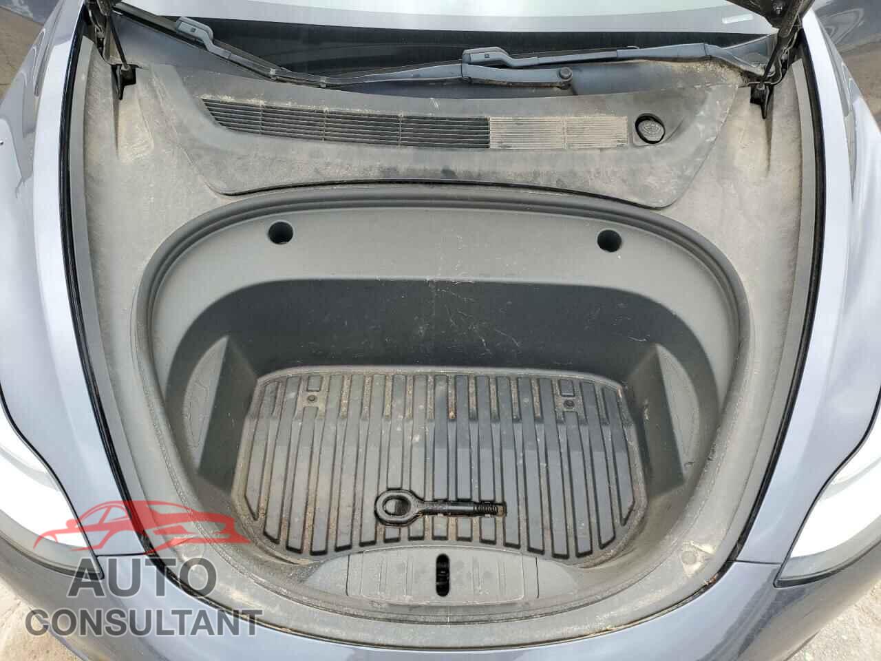 TESLA MODEL 3 2020 - 5YJ3E1EA7LF745601