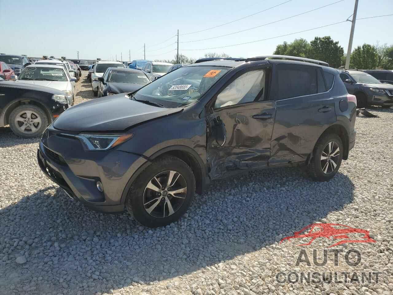 TOYOTA RAV4 2017 - JTMWFREV9HJ103246
