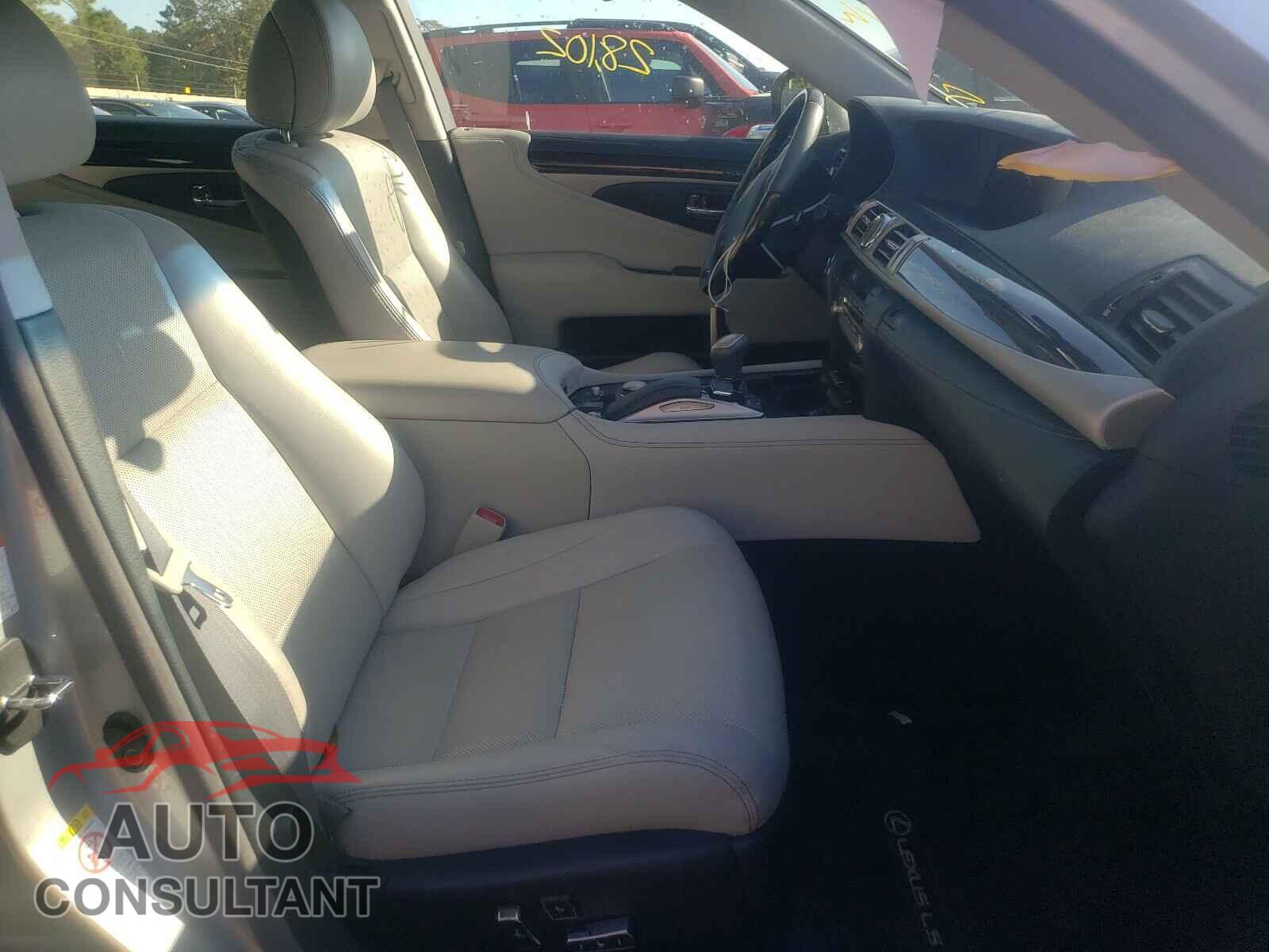 LEXUS LS460 2017 - JTHBL5EF5H5146174