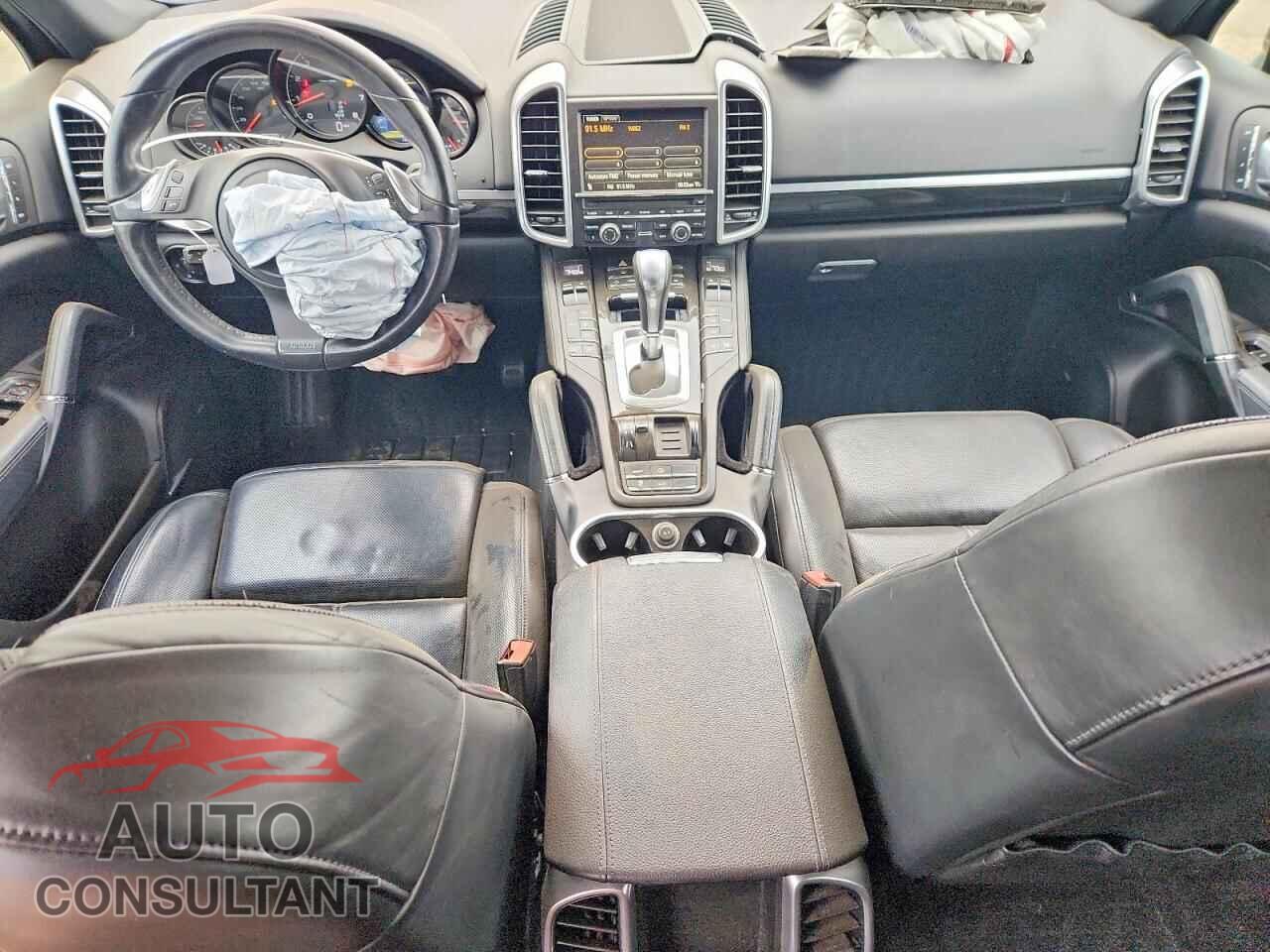 PORSCHE CAYENNE 2012 - WP1AA2A28CLA00780