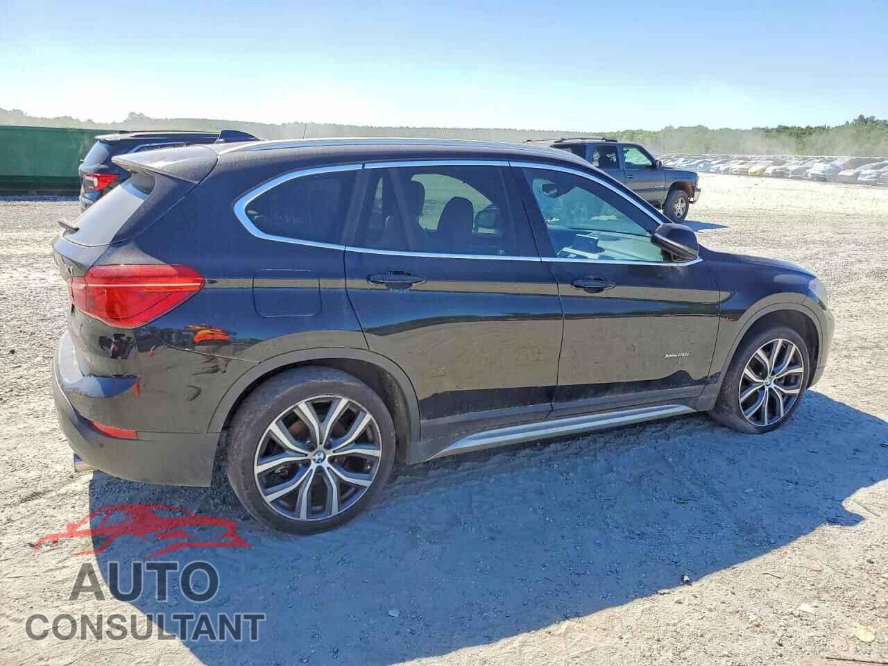 BMW X1 2017 - WBXHT3Z31H4A57214