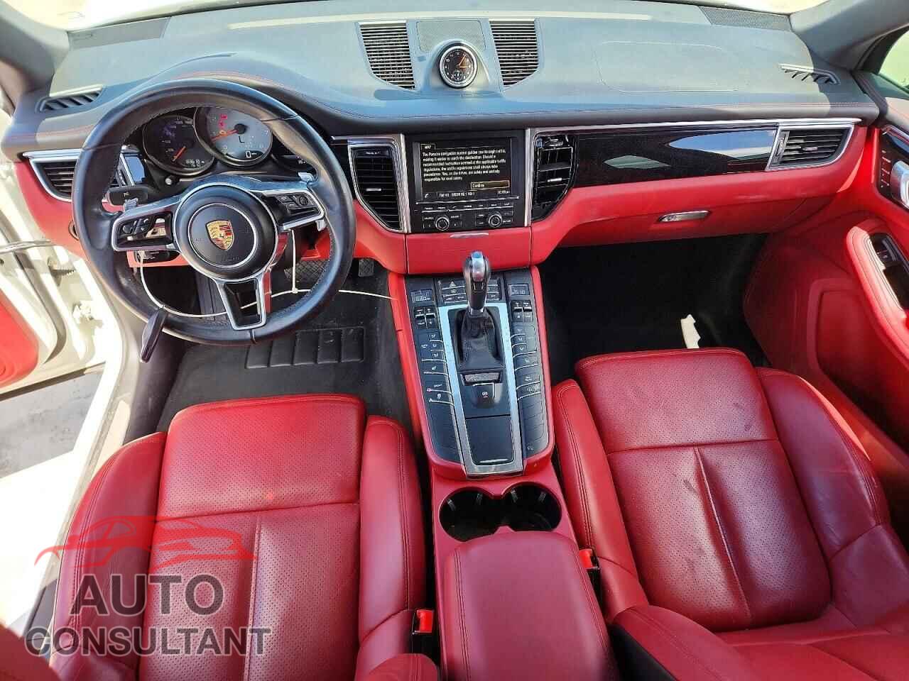 PORSCHE MACAN 2015 - WP1AB2A53FLB68158