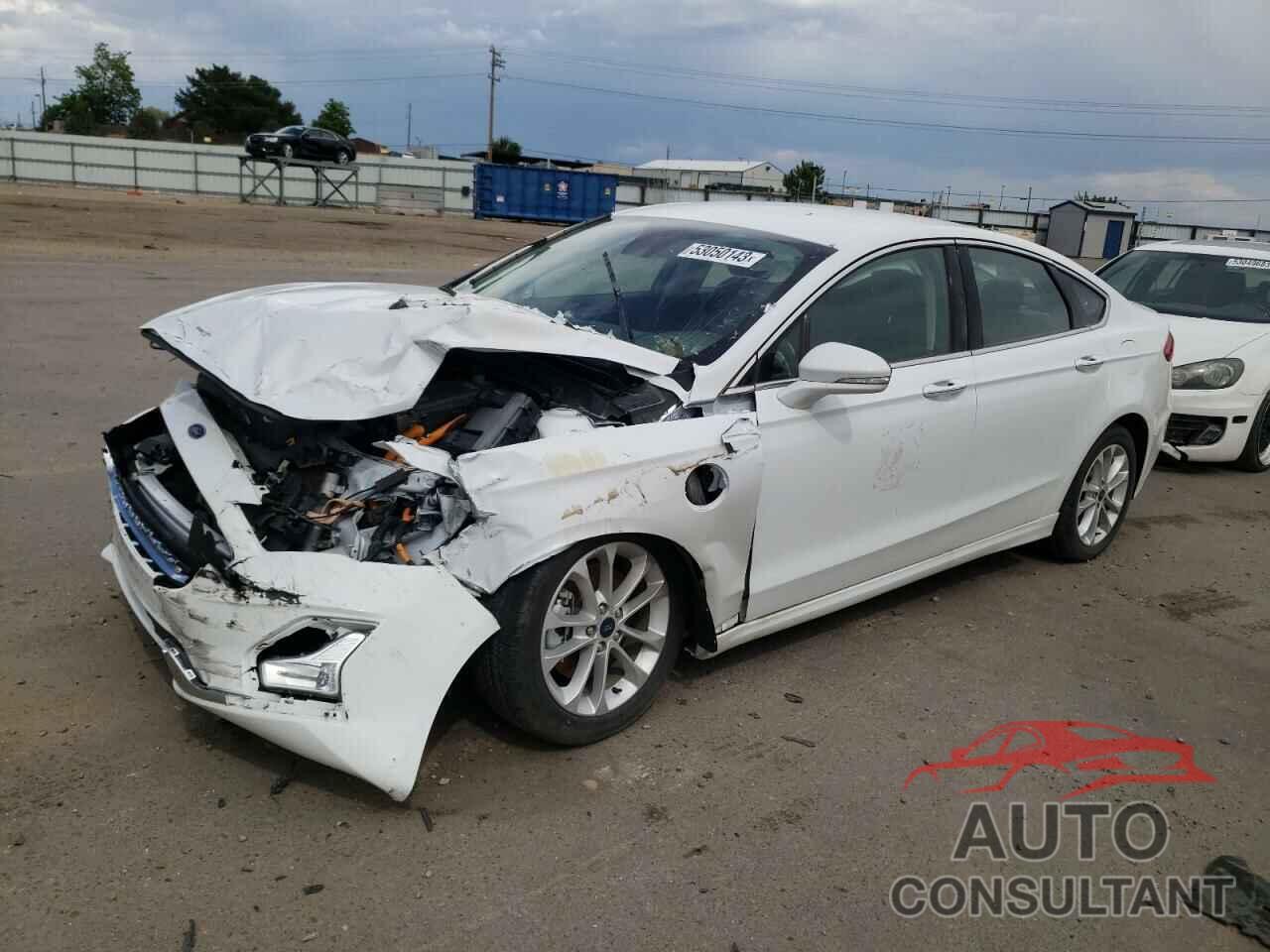 FORD FUSION 2020 - 3FA6P0SU6LR222705